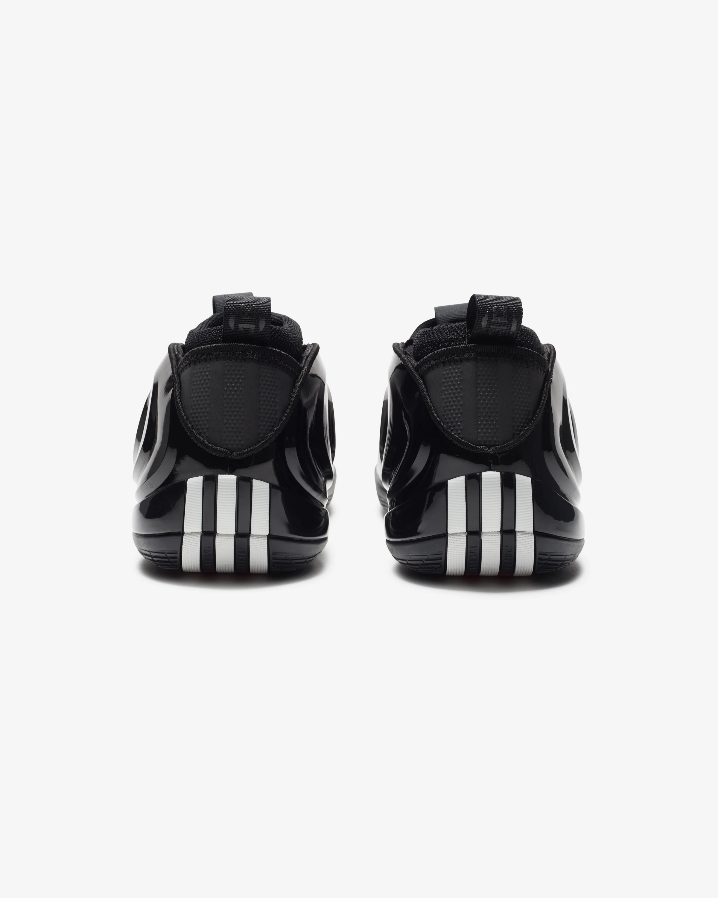 ADIDAS HARDEN VOLUME 10 - CBLACK/ FTWWH - Image 3
