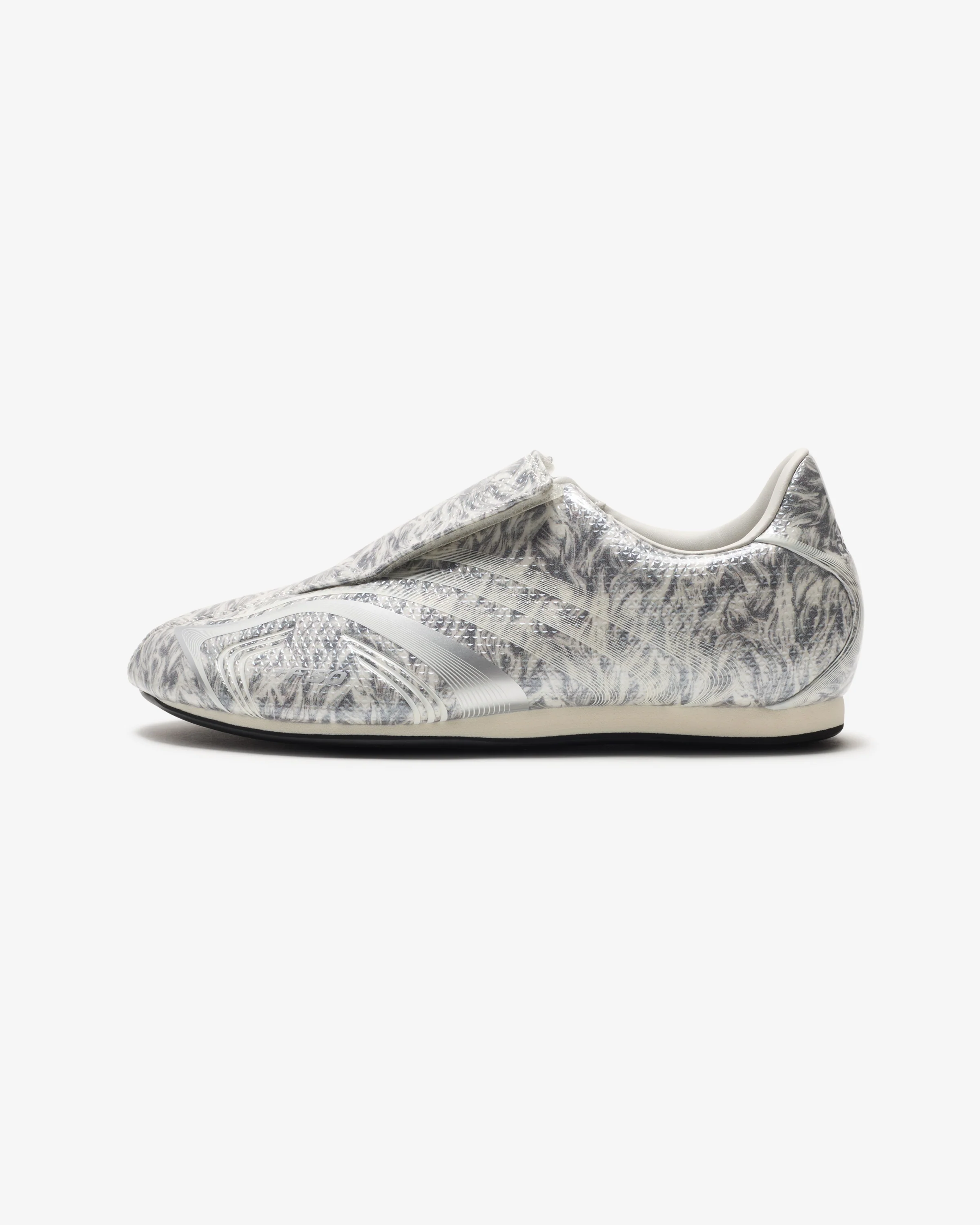 ADIDAS WMNS TAEKWONDO F50 - SILVMT/ GREONE/ GRETHR - Image 2