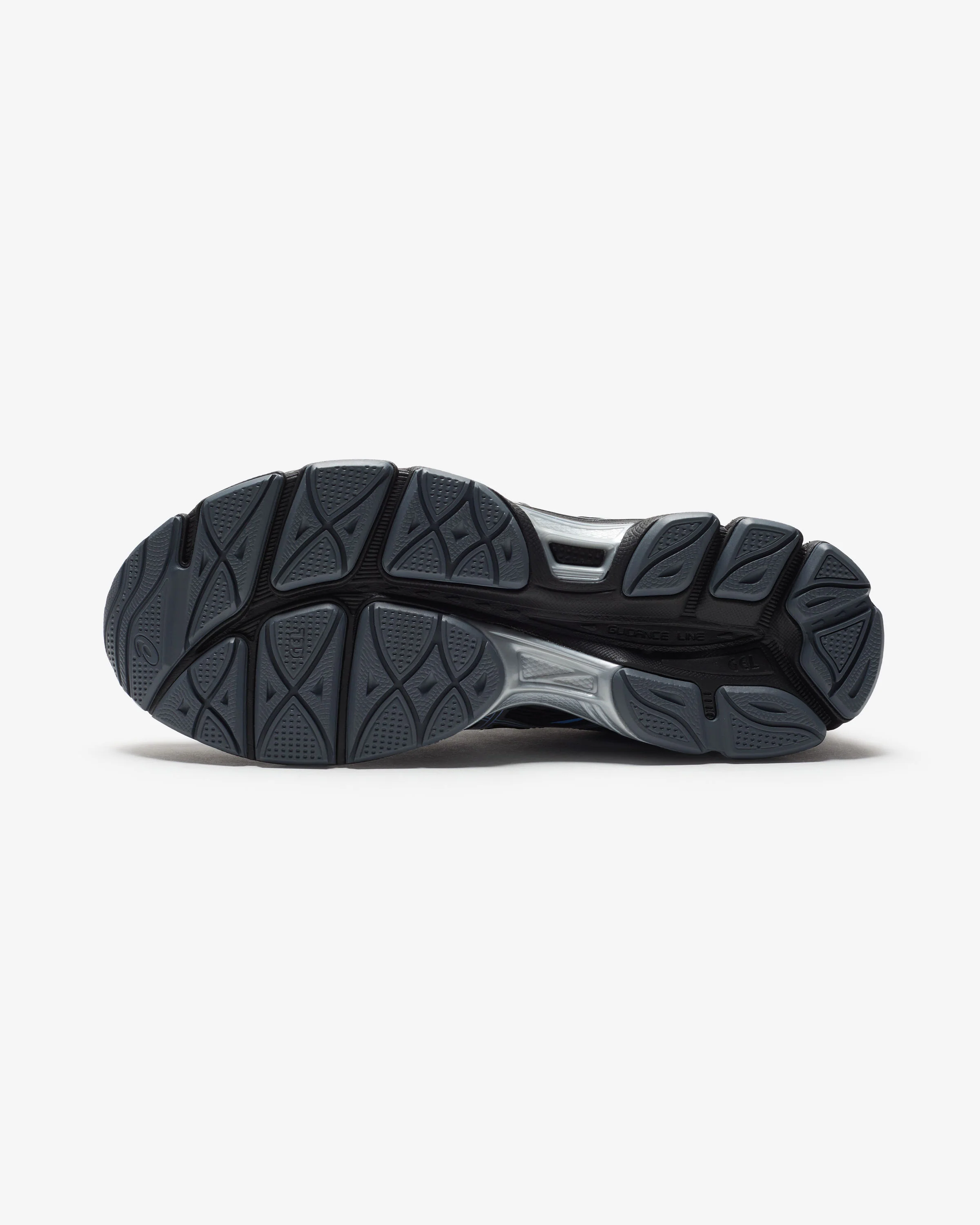 ASICS GEL-CUMULUS 16 - BLACK/ PURE SILVER - Image 5