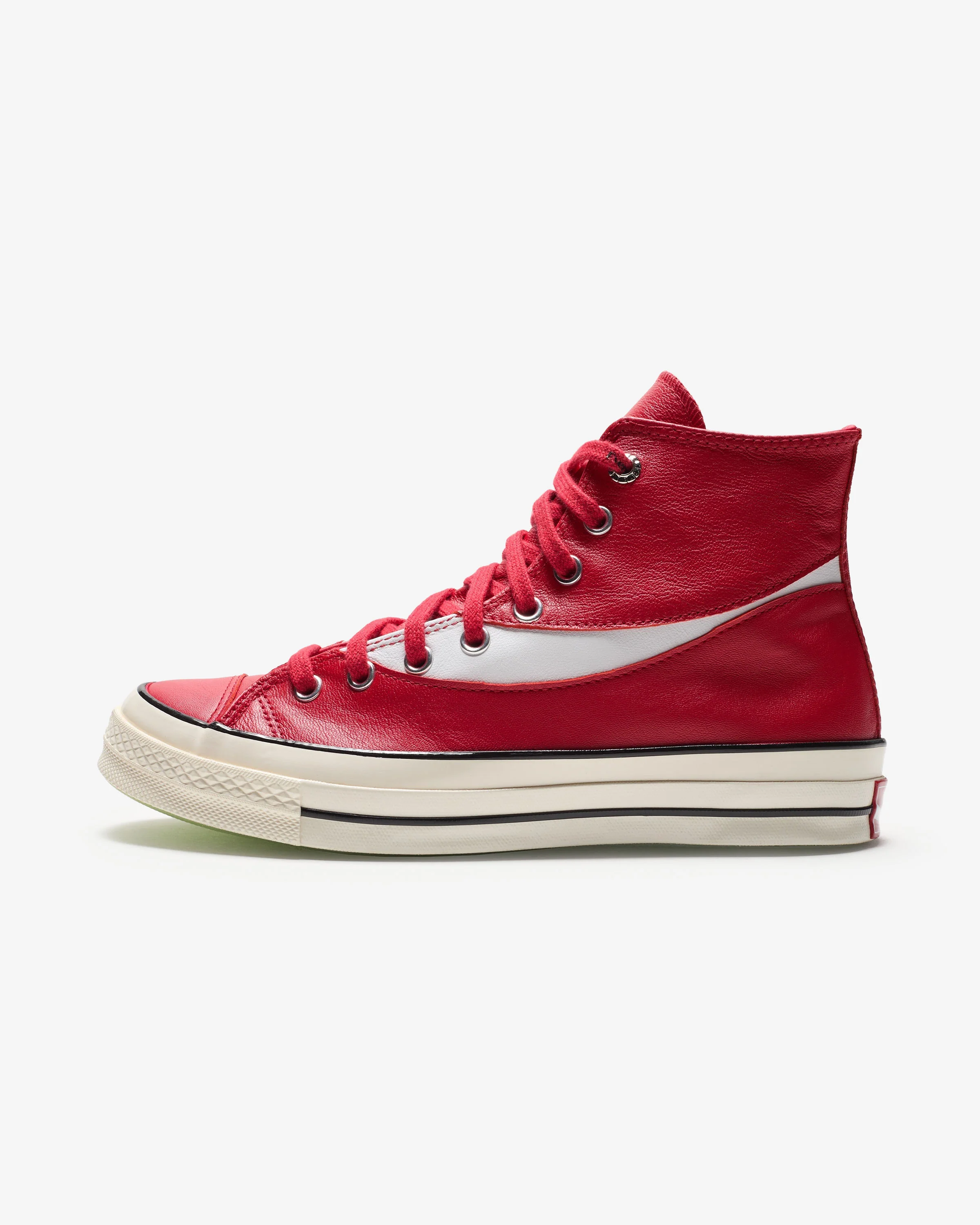 CONVERSE X COCA-COLA CHUCK 70 HI - RACINGRED/ EGRET - Image 2