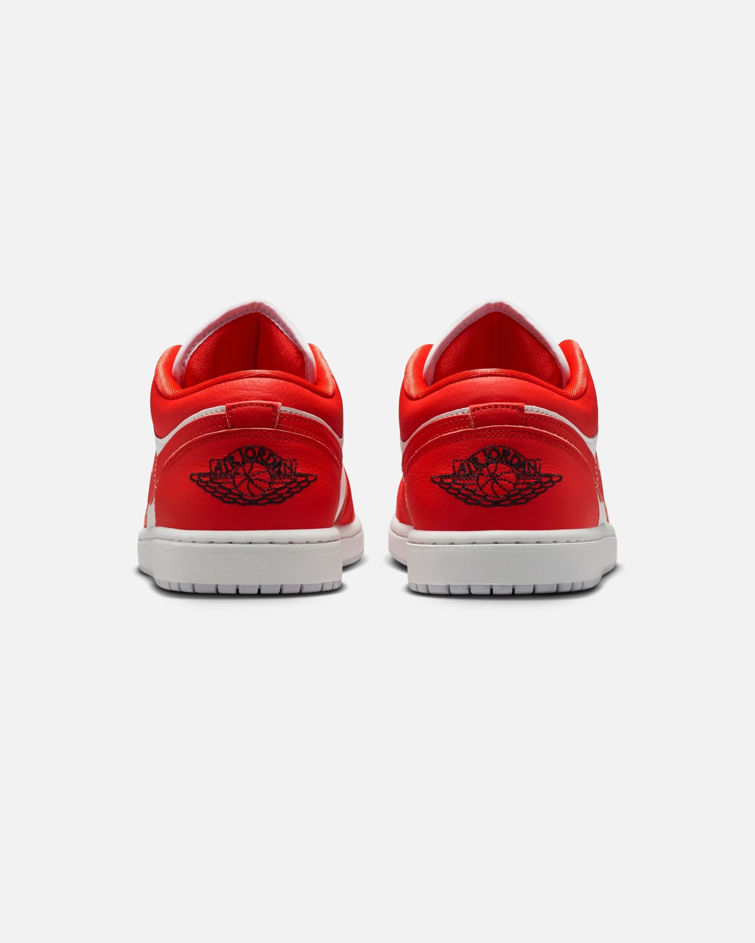 JORDAN AJ 1 LOW SE - CHILE RED/ BLACK - Image 3
