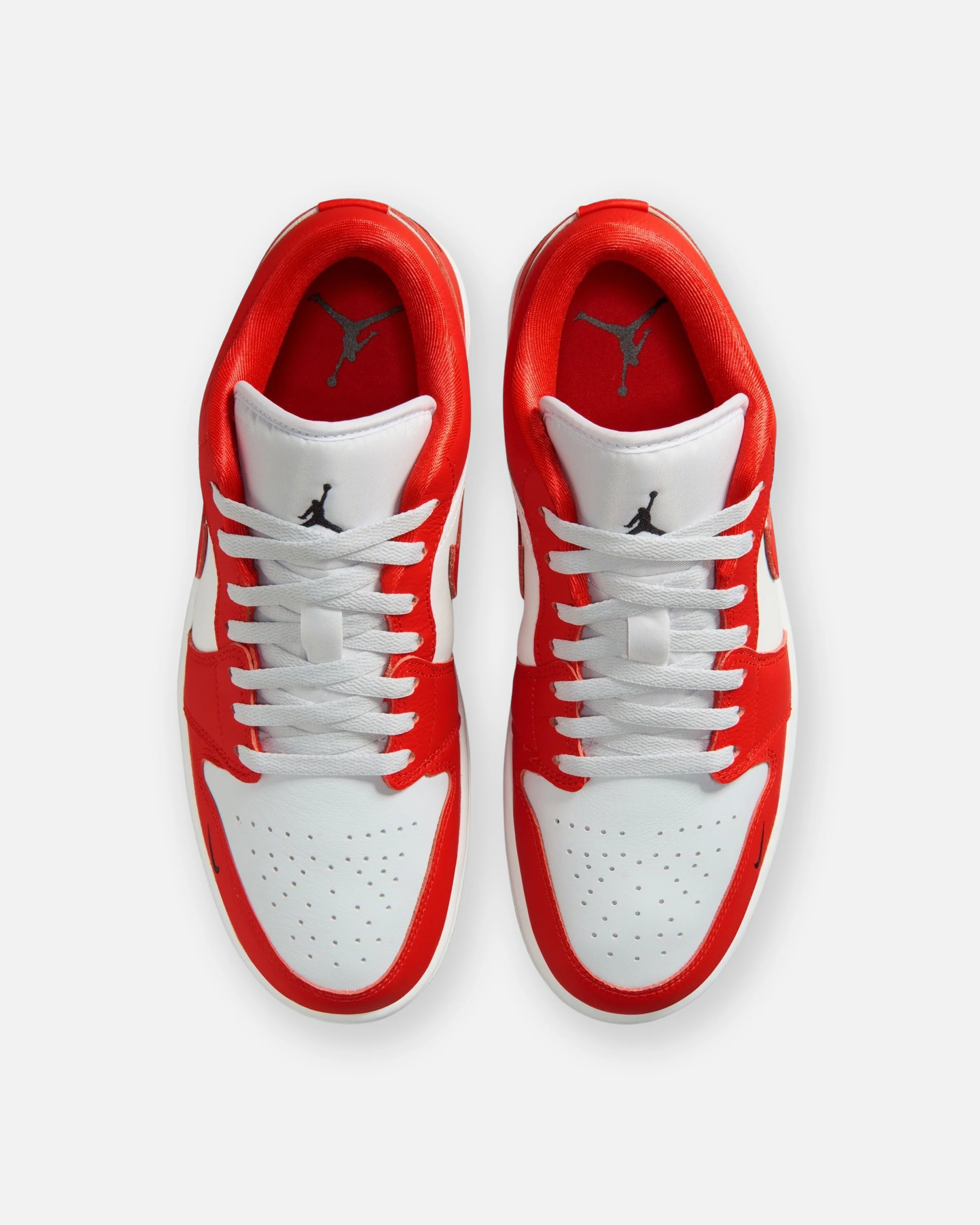 JORDAN AJ 1 LOW SE - CHILE RED/ BLACK - Image 4