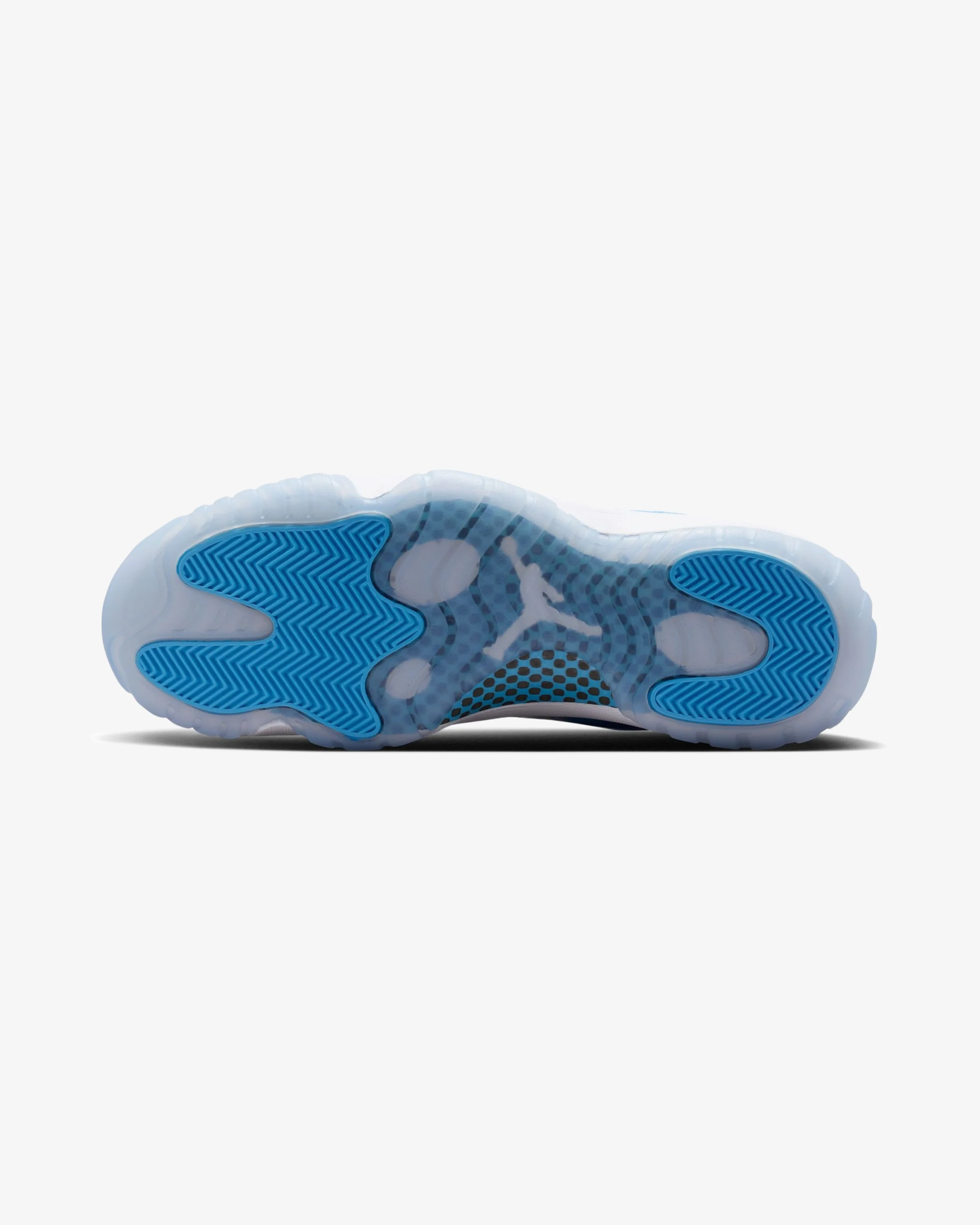JORDAN AJ 11 RETRO LOW - WHITE/ UNIVERSITY BLUE/ BLACK - Image 5
