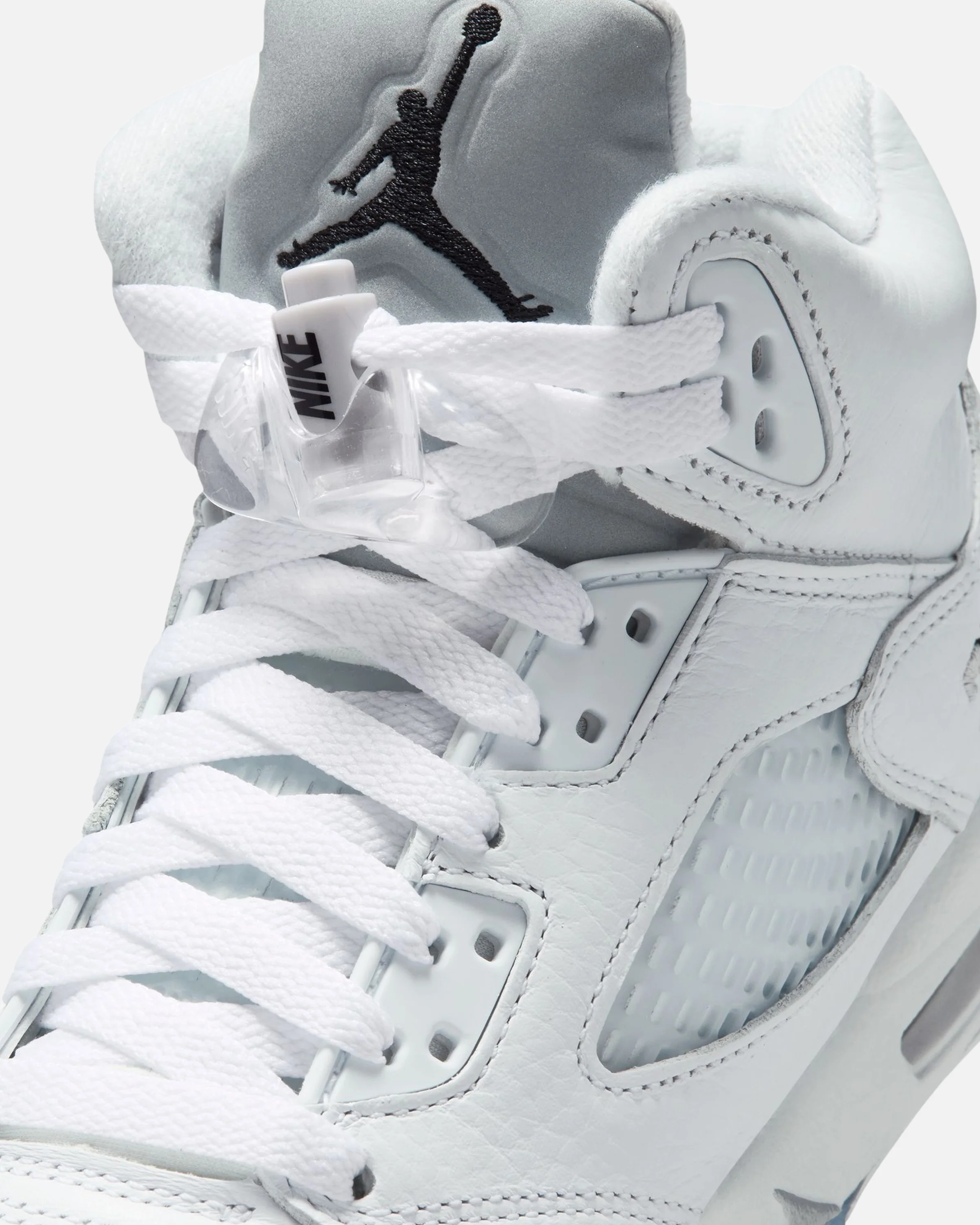 JORDAN GS AJ 5 RETRO - WHITE/ BLACK/ METALLIC SILVER - Image 6