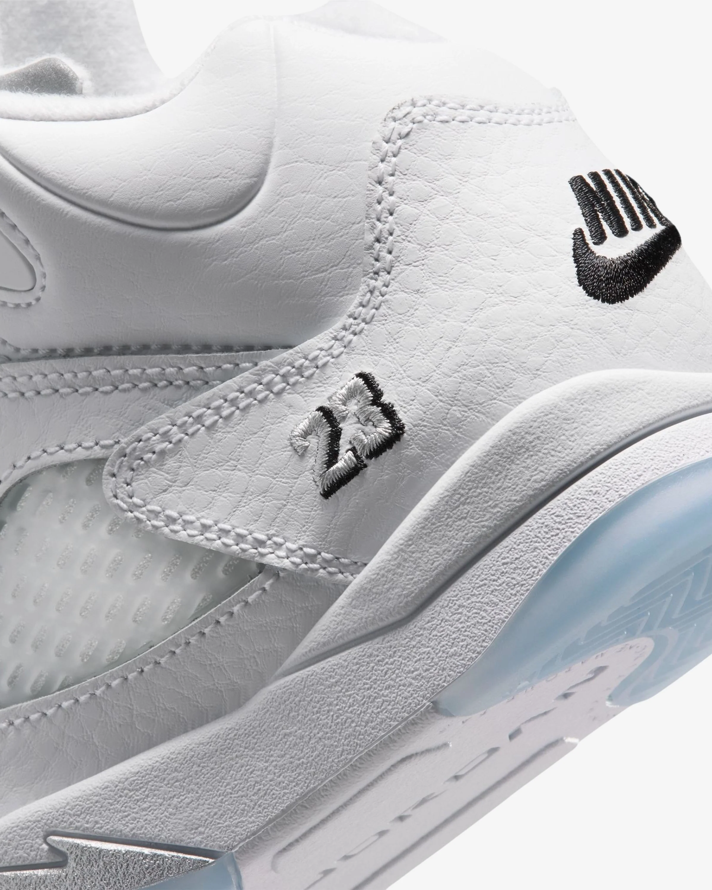 JORDAN PS AJ 5 RETRO - WHITE/ BLACK/ METALLIC SILVER - Image 7