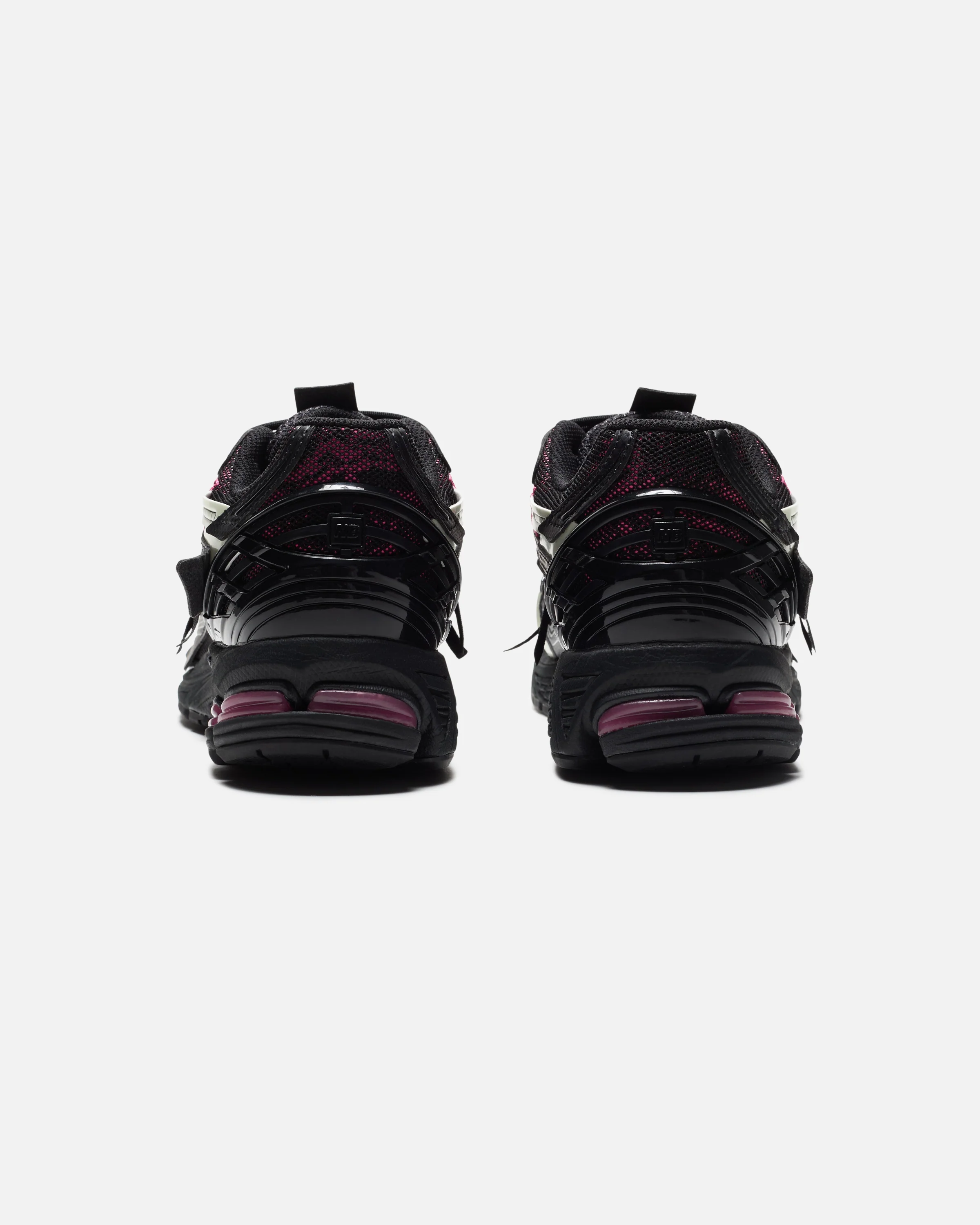 NEW BALANCE 1906 - BLACK/ DRAGONBERRY - Image 3