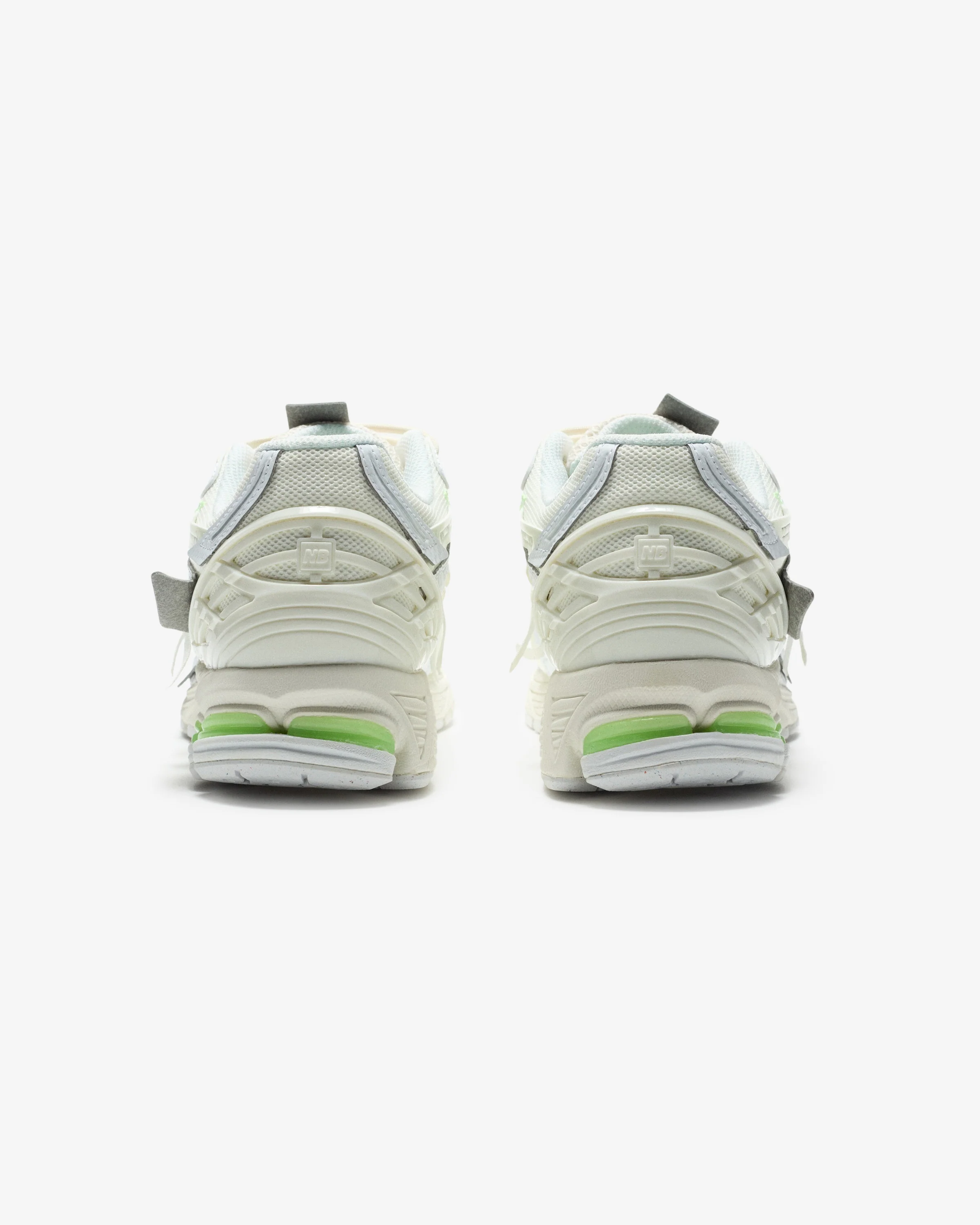 NEW BALANCE 1906 - WHITE/ MINTFLASH - Image 3