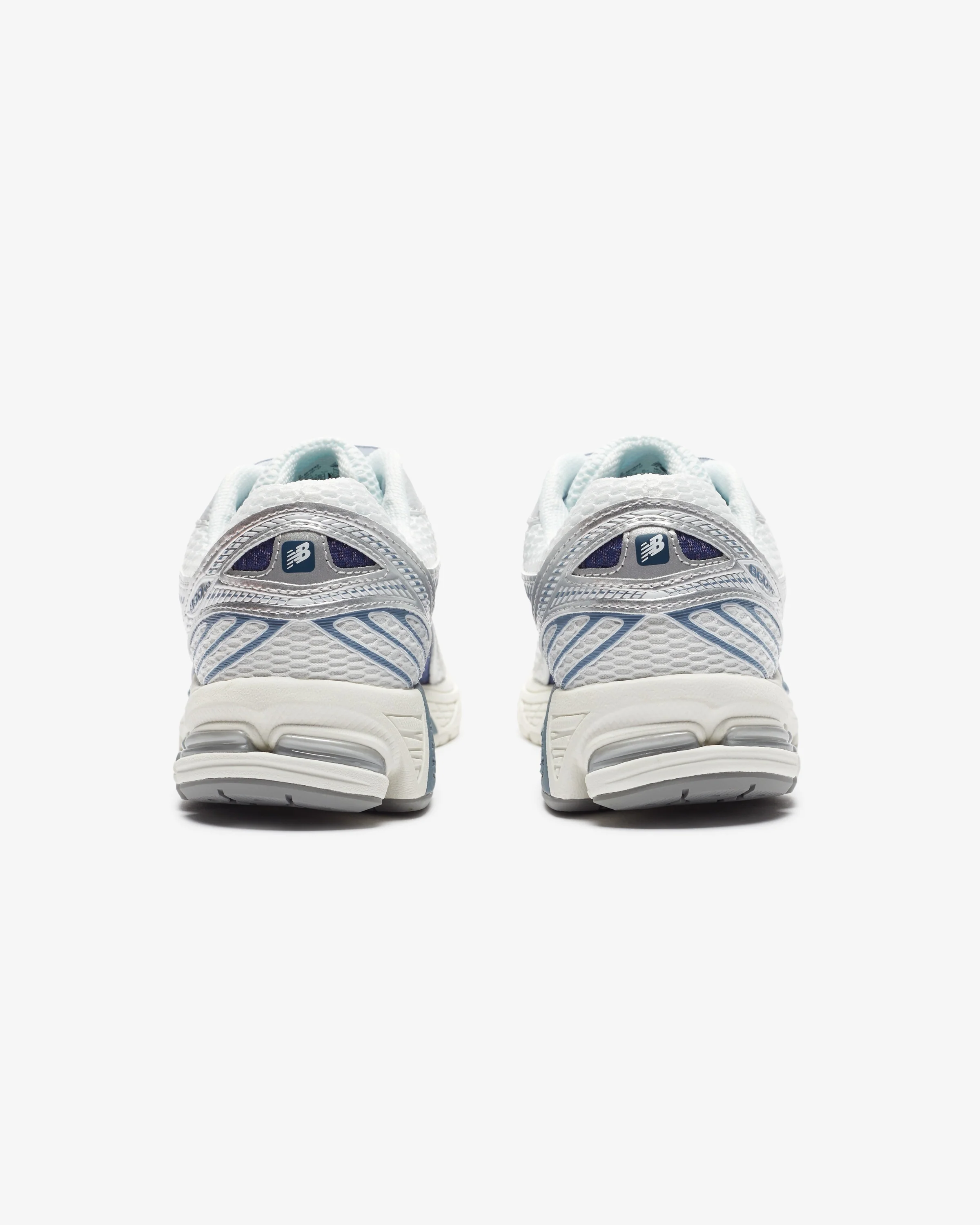 NEW BALANCE 860 v2 - SEASALT - Image 3