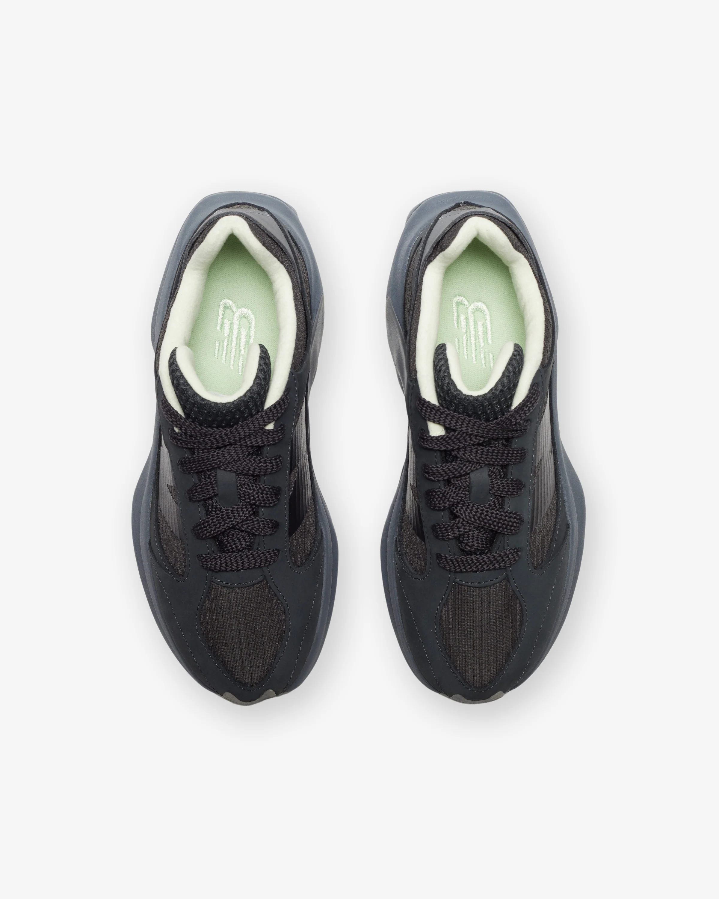 NEW BALANCE WARPED RUNNER - GREY - Image 4