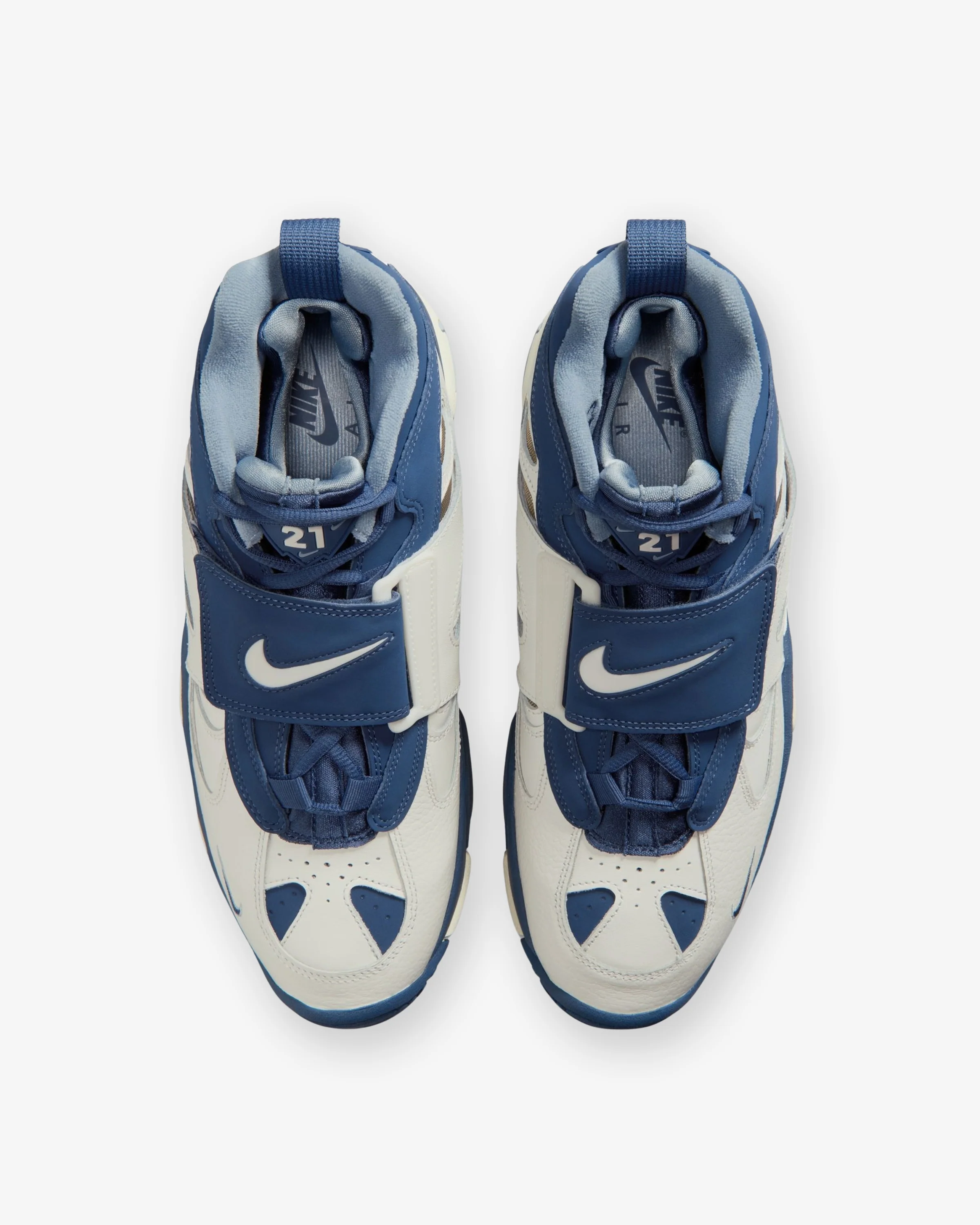 NIKE AIR DIAMOND TURF II - SAIL / MYSTIC NAVY / BLUE GREY - Image 4