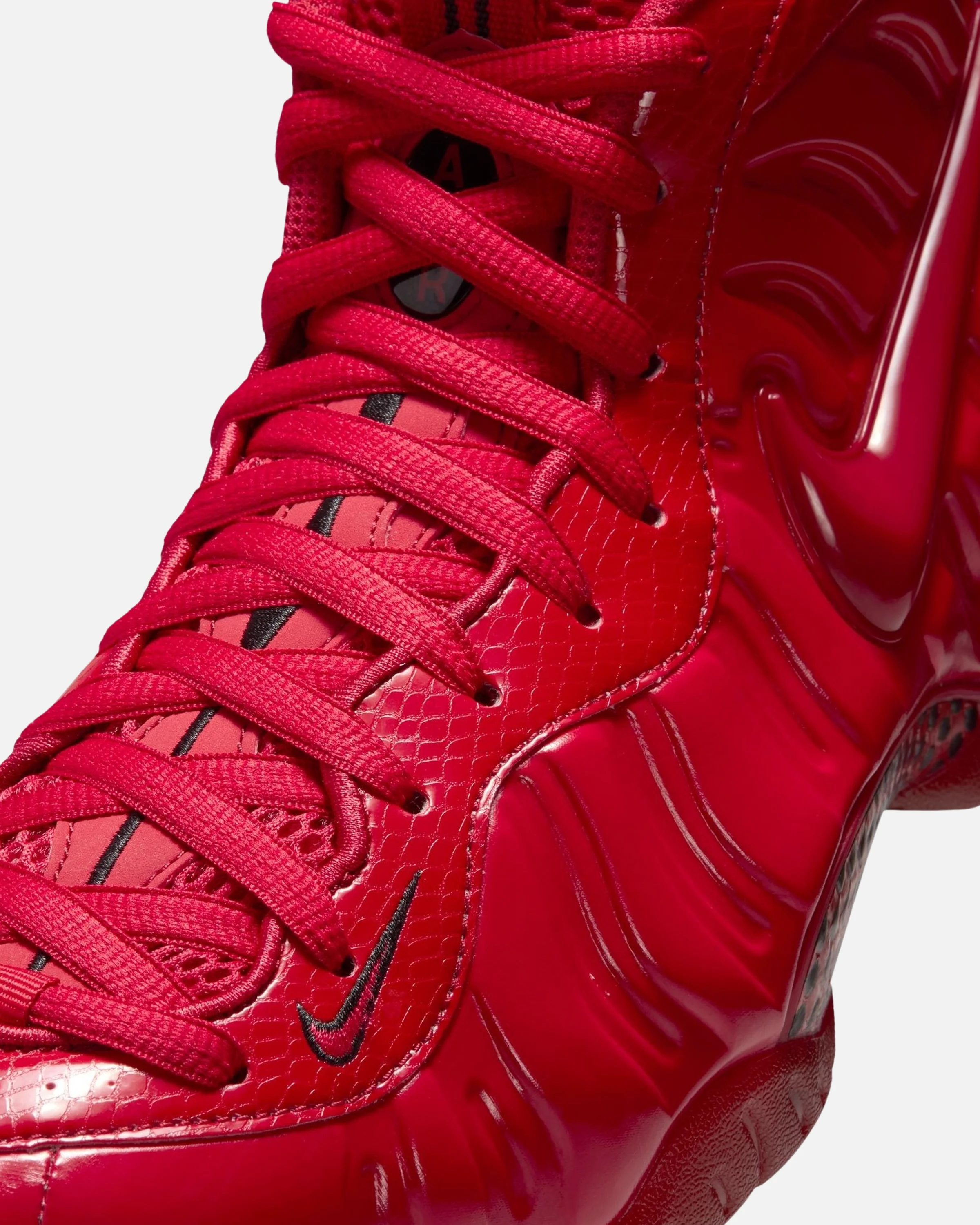 NIKE AIR FOAMPOSITE PRO - GYM RED/ BLACK - Image 6