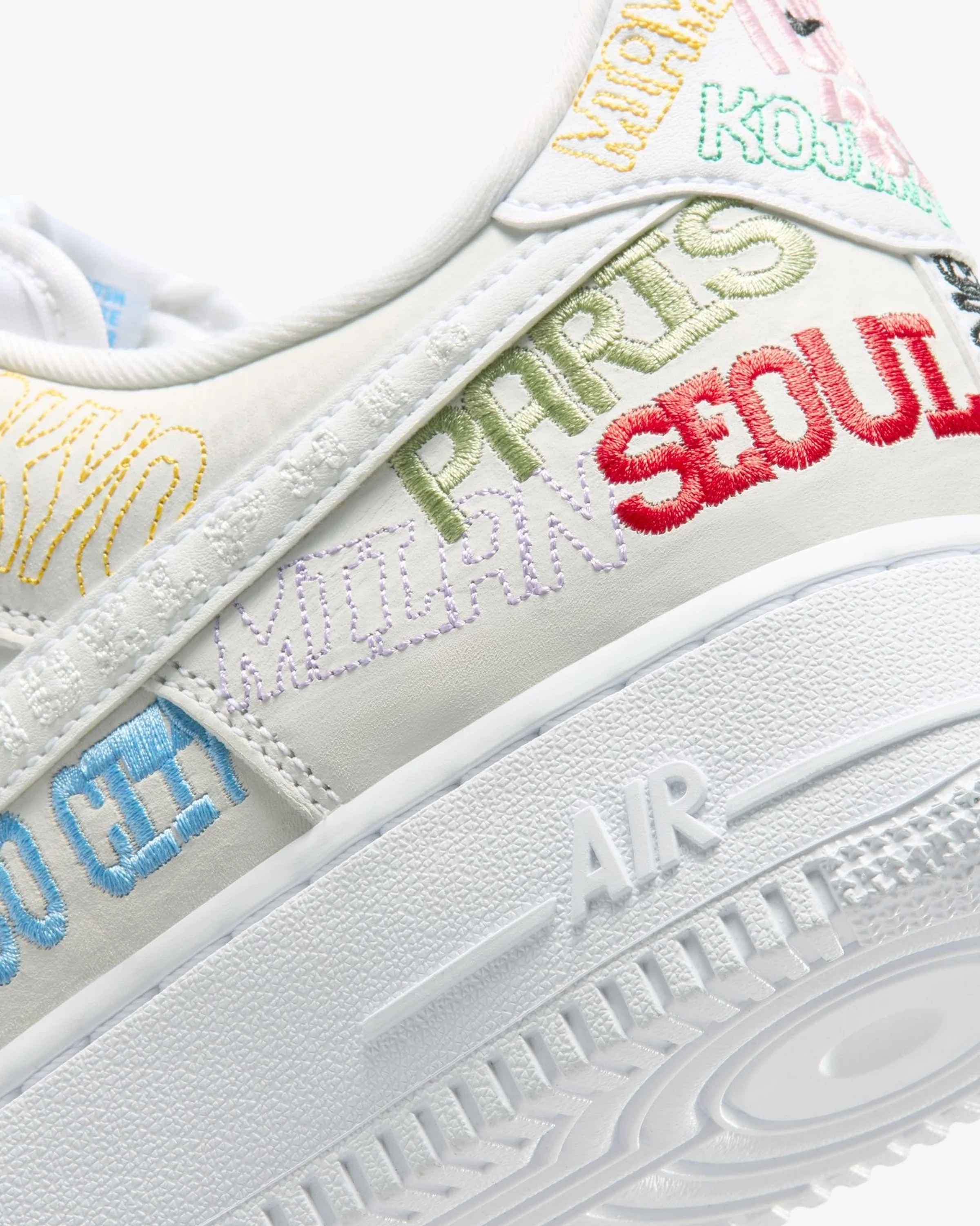 NIKE AIR FORCE 1 '07 LV8 'WORLD TOUR' - WHITE - Image 10