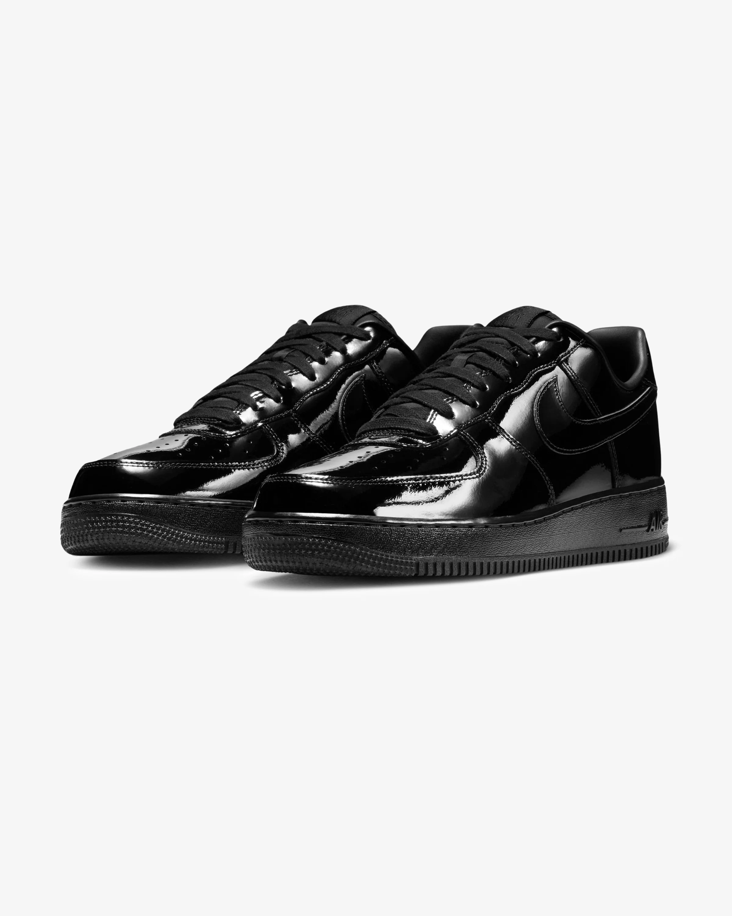 NIKE AIR FORCE 1 '07 PREMIUM - BLACK