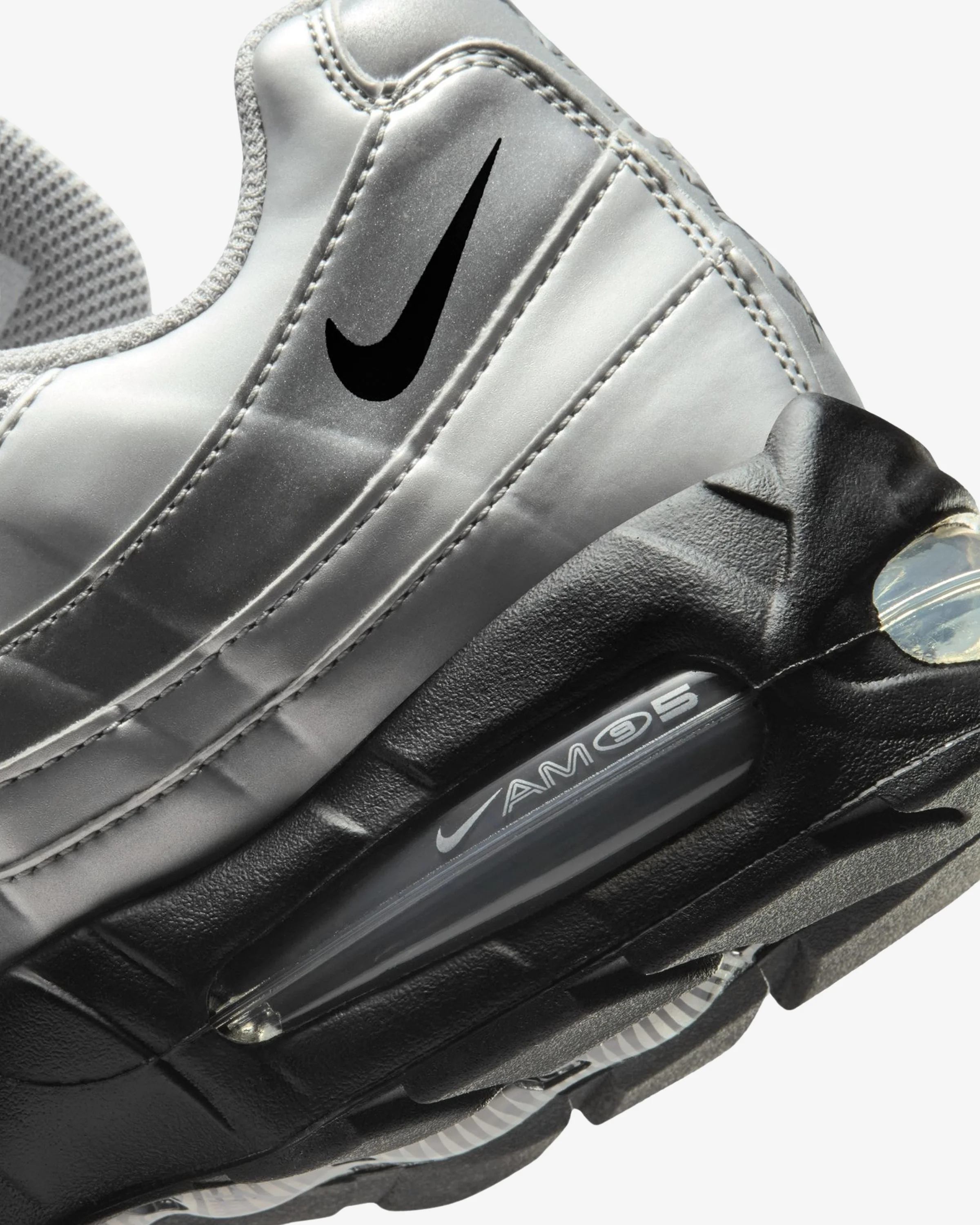 NIKE AIR MAX 95 - METALLIC SILVER/ BLACK - Image 7