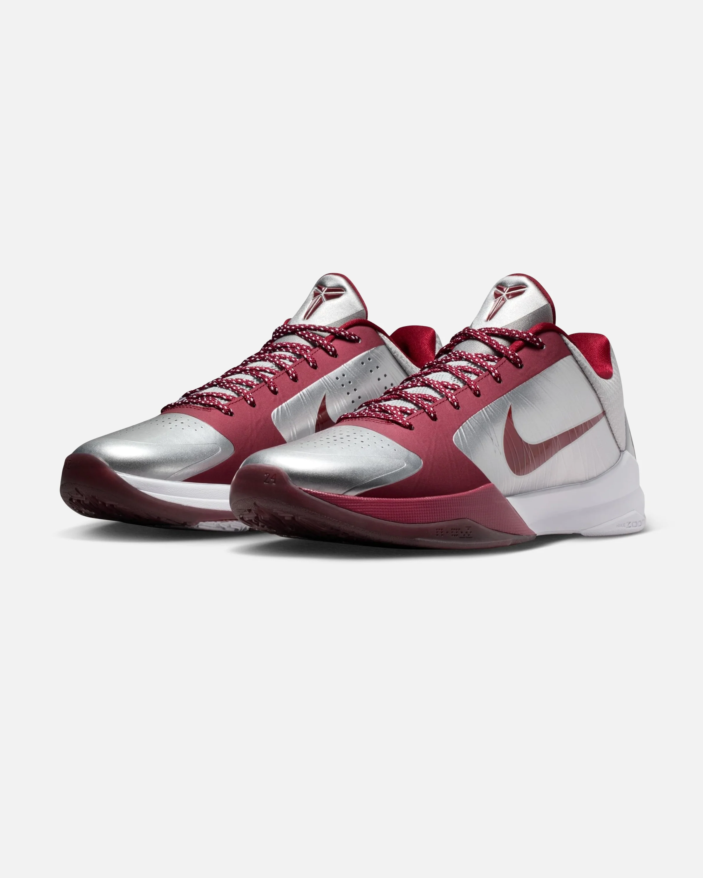 NIKE KOBE V PROTRO - METALLICSILVER/ TEAMRED/ WHITE