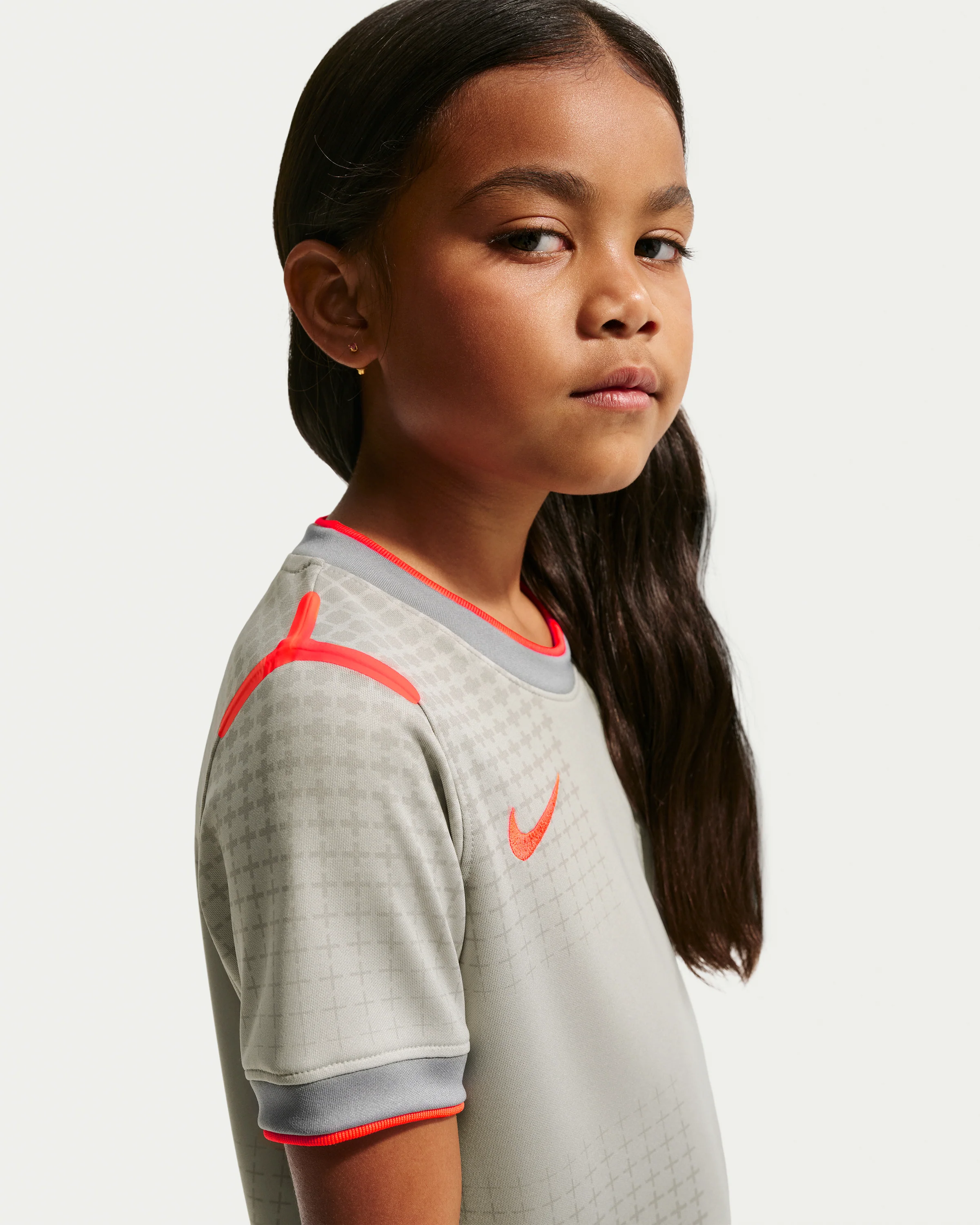 NIKE LITTLE KIDS X PALACE ENG PREMATCH JERSEY - PEWTER GREY - Image 4