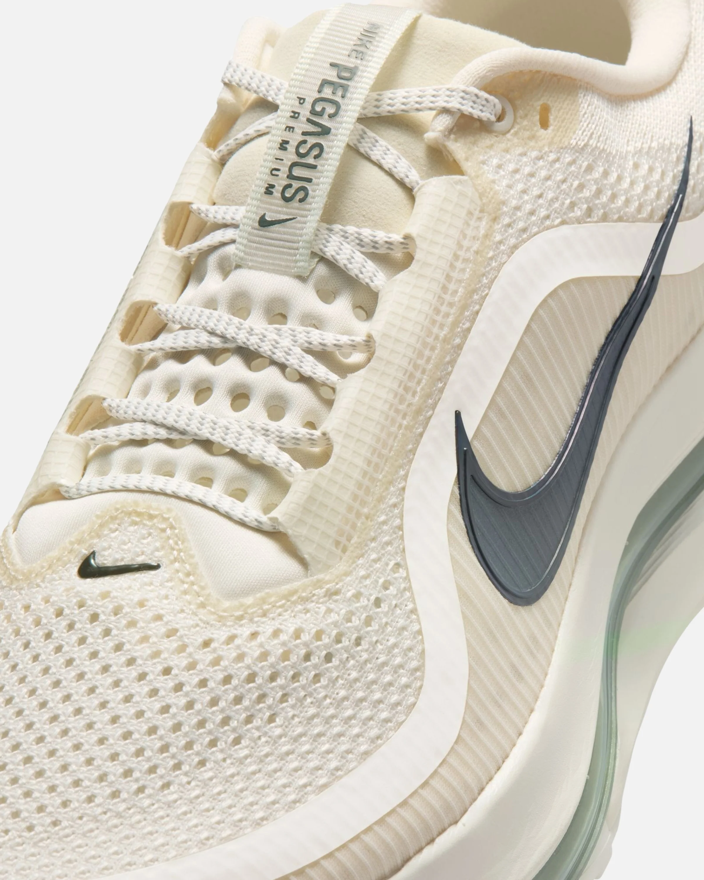 NIKE PEGASUS PREMIUM - PALE IVORY / BLACK SPRUCE - Image 9