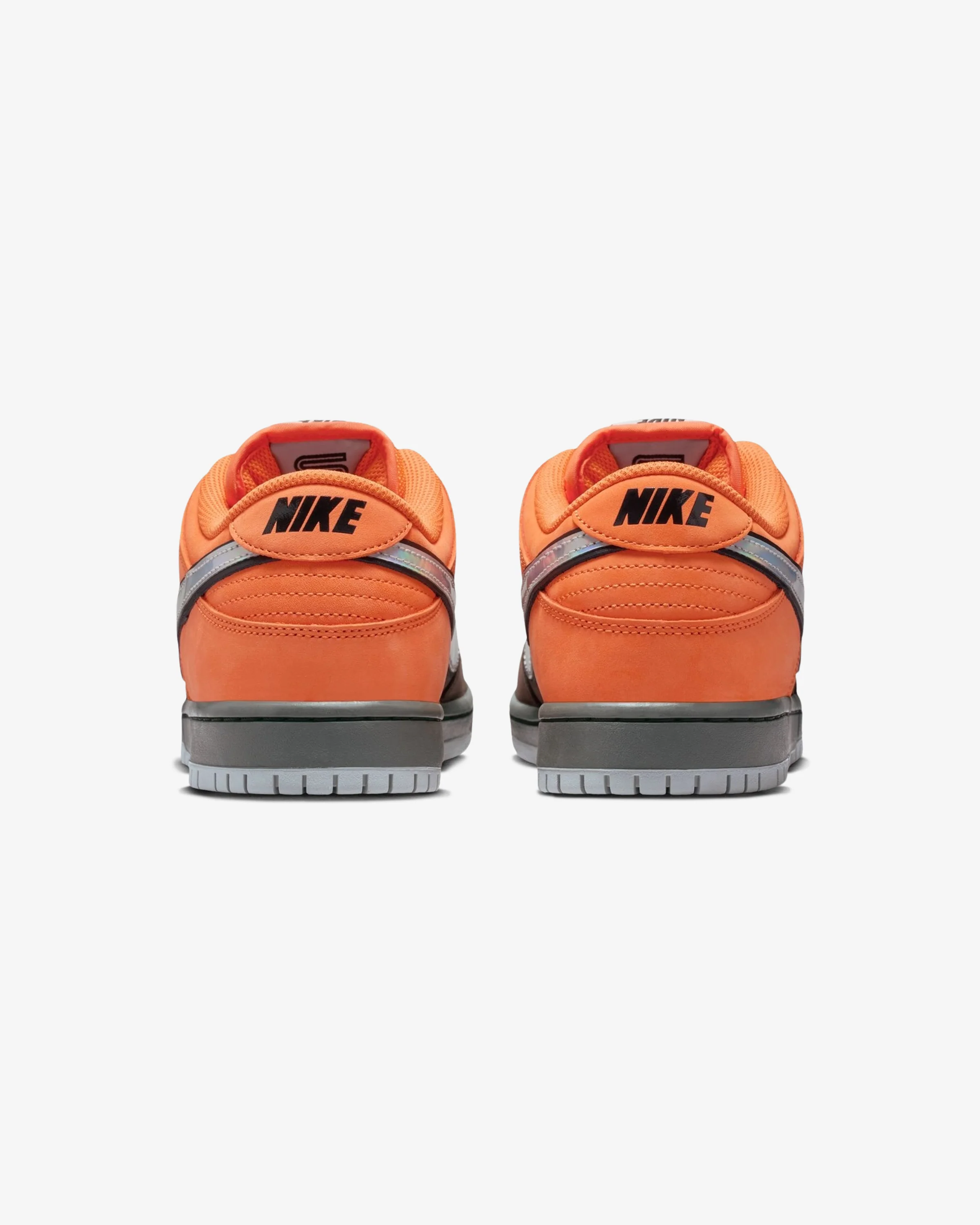 NIKE SB DUNK LOW PRO - SAFETY ORANGE/ WOLF GREY - Image 3
