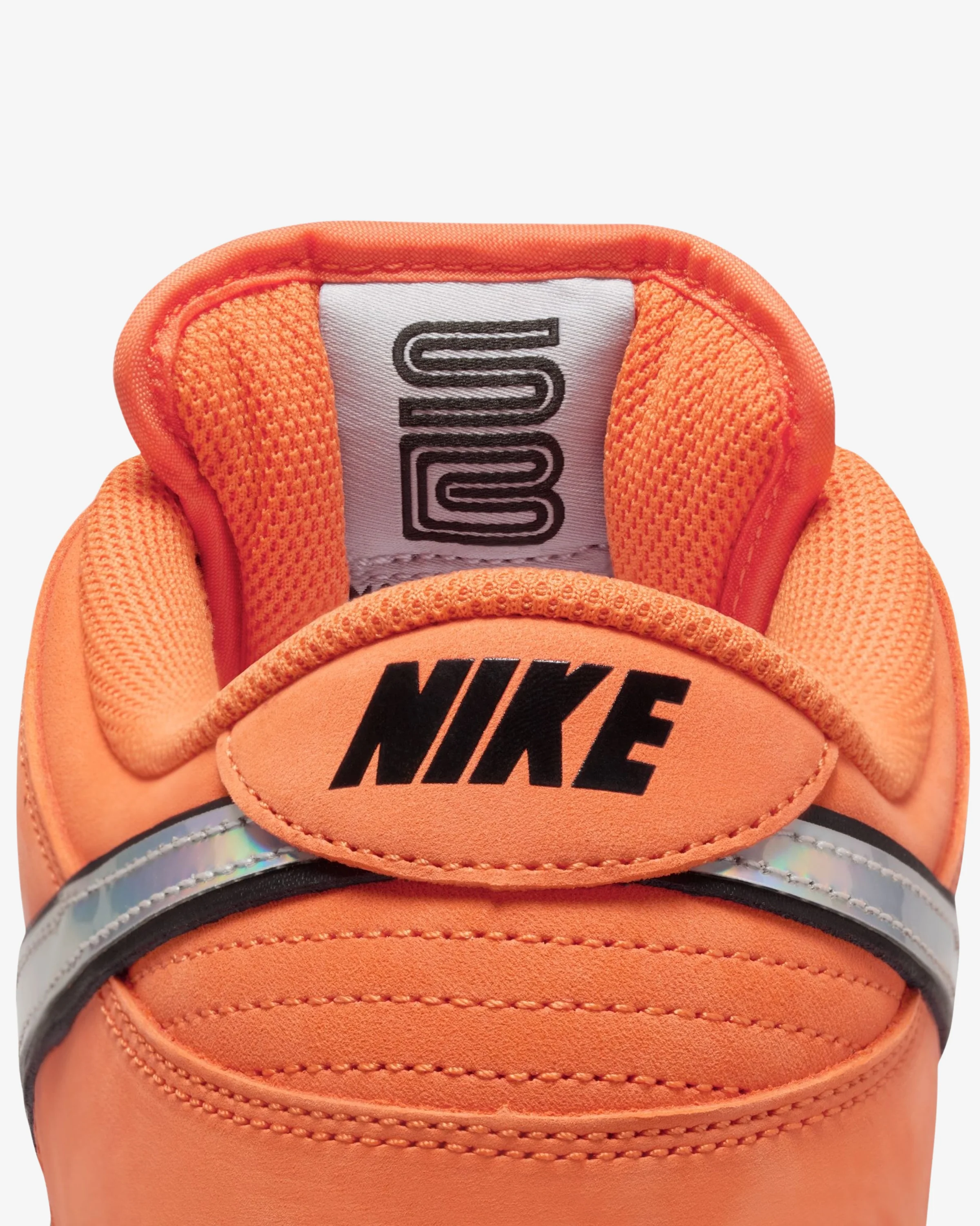 NIKE SB DUNK LOW PRO - SAFETY ORANGE/ WOLF GREY - Image 7