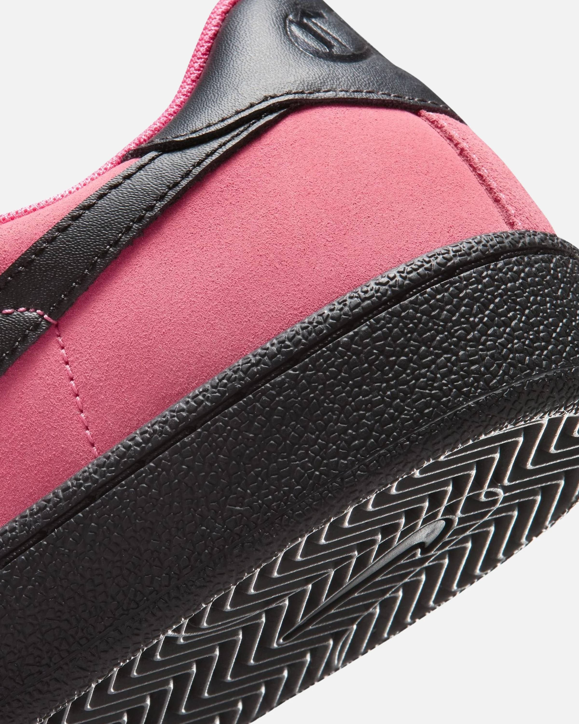 NIKE SB ZOOM TENNIS CLASSIC - HYPER PINK - Image 7