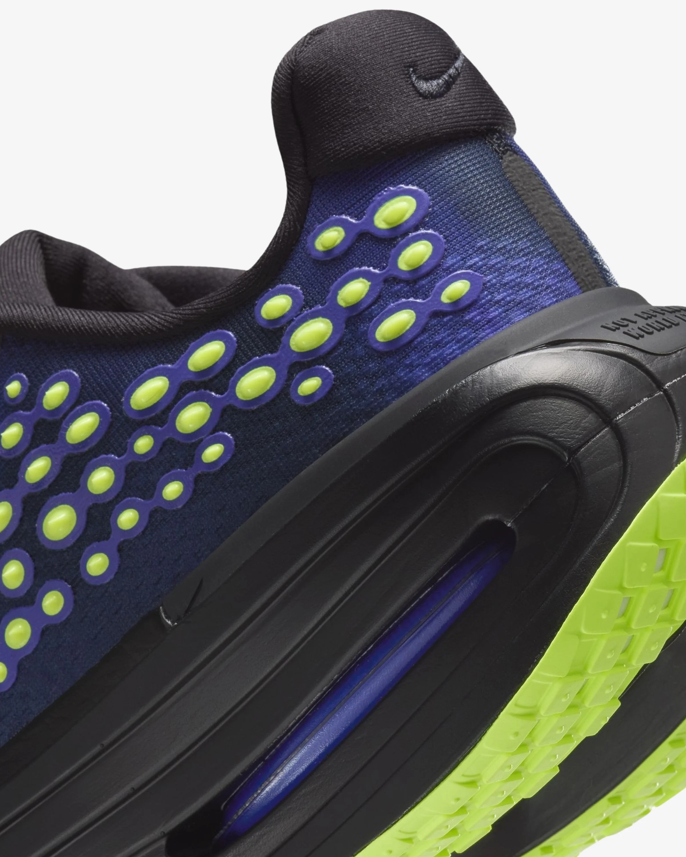 NIKE VOMERO PRM QS - BLACK/ VOLT GLOW - Image 7