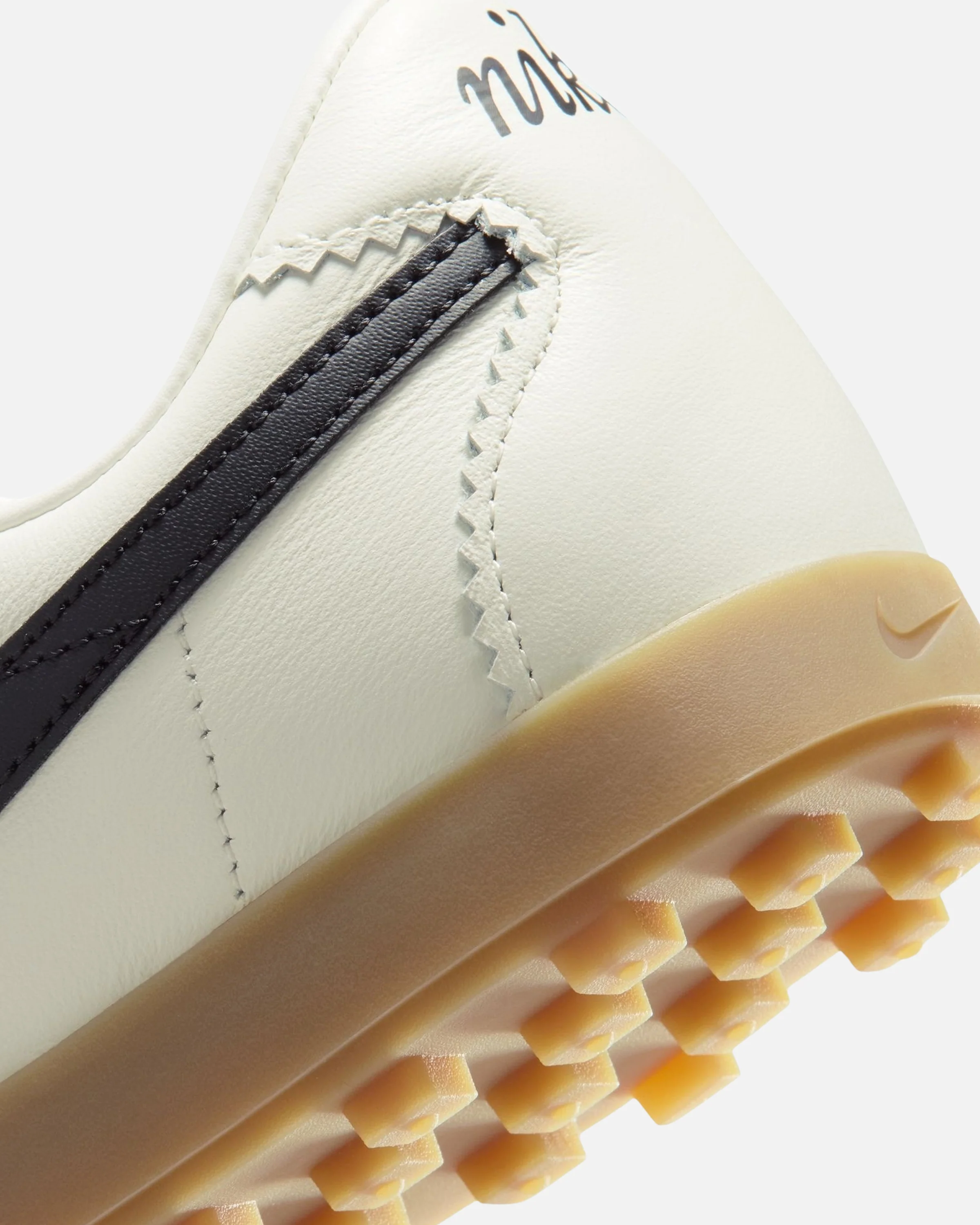 NIKE WMNS ASTROGRABBER LEATHER - SAIL/ BLACK/ GUM LIGHT BROWN - Image 7