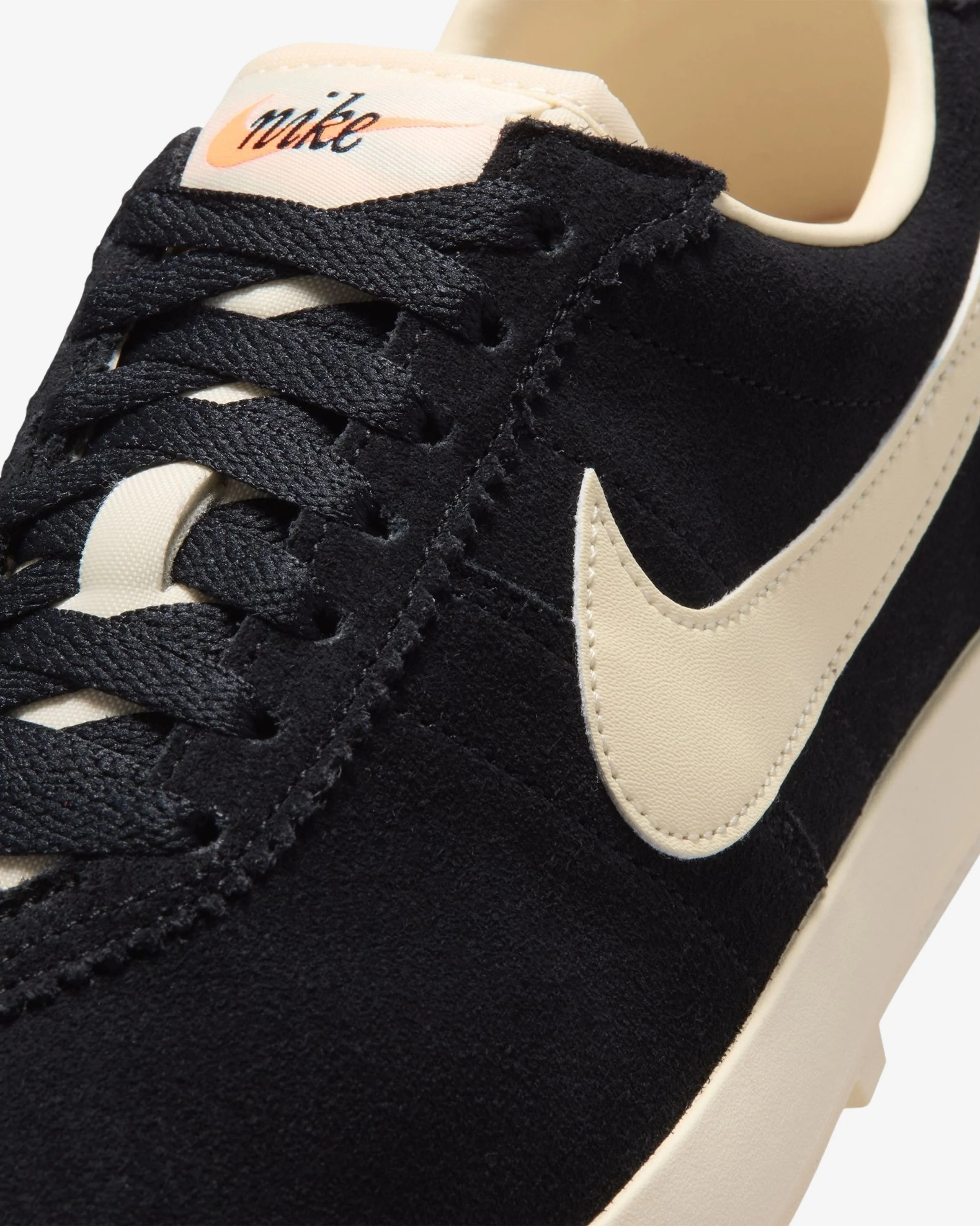 NIKE WMNS ASTROGRABBER SUEDE - BLACK/ MUSLIN - Image 6