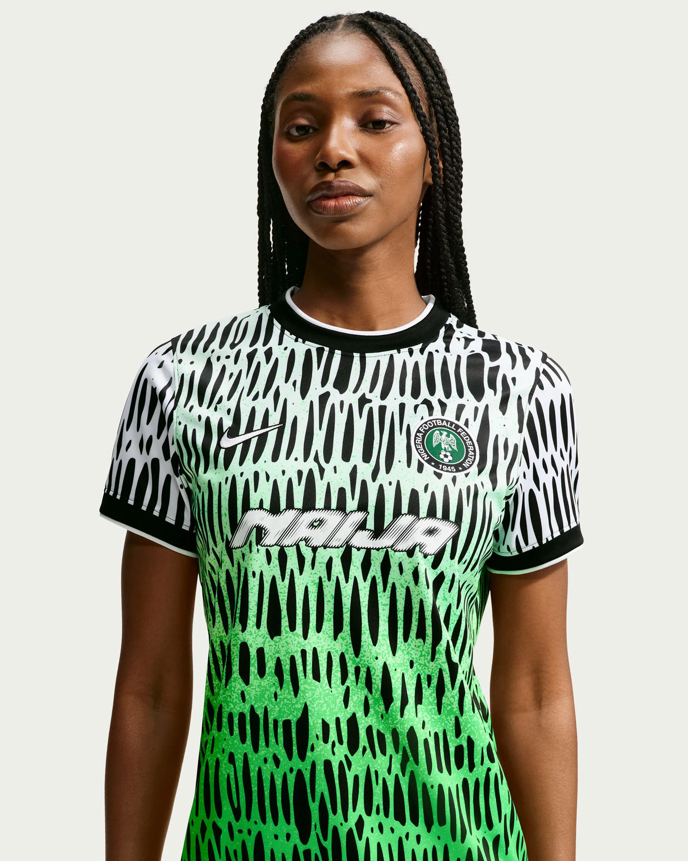 NIKE WMNS X SLAWN NG PREMATCH JERSEY - BLACK/ WHITE