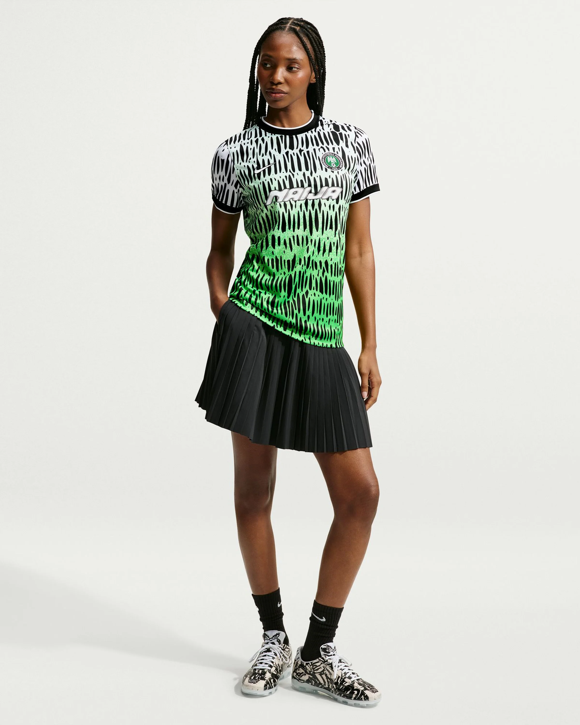 NIKE WMNS X SLAWN NG PREMATCH JERSEY - BLACK/ WHITE - Image 2