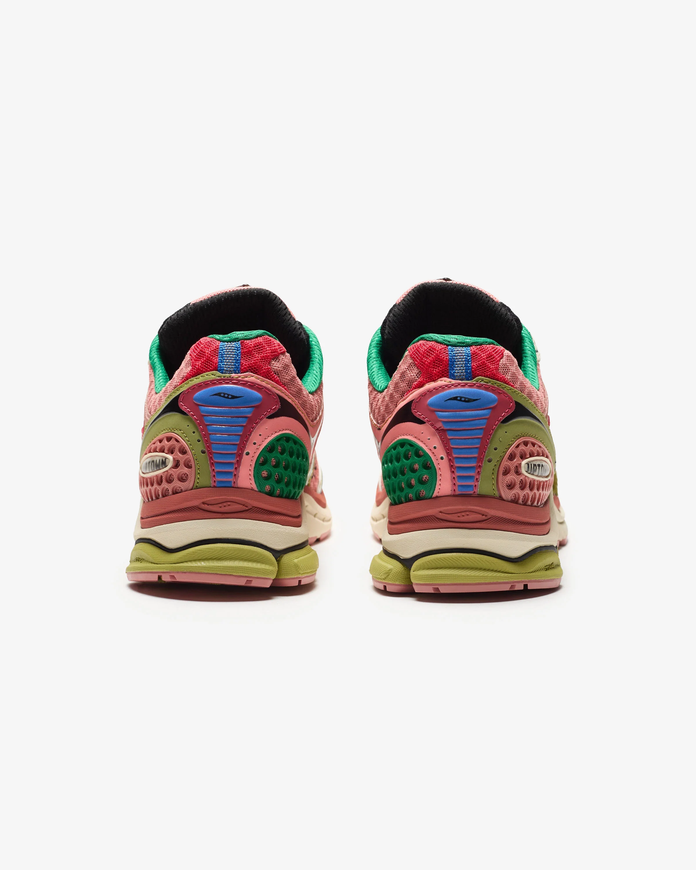 SAUCONY X JAE TIPS PROGRID TRIUMPH 4 - PEACH/ LEAF - Image 4