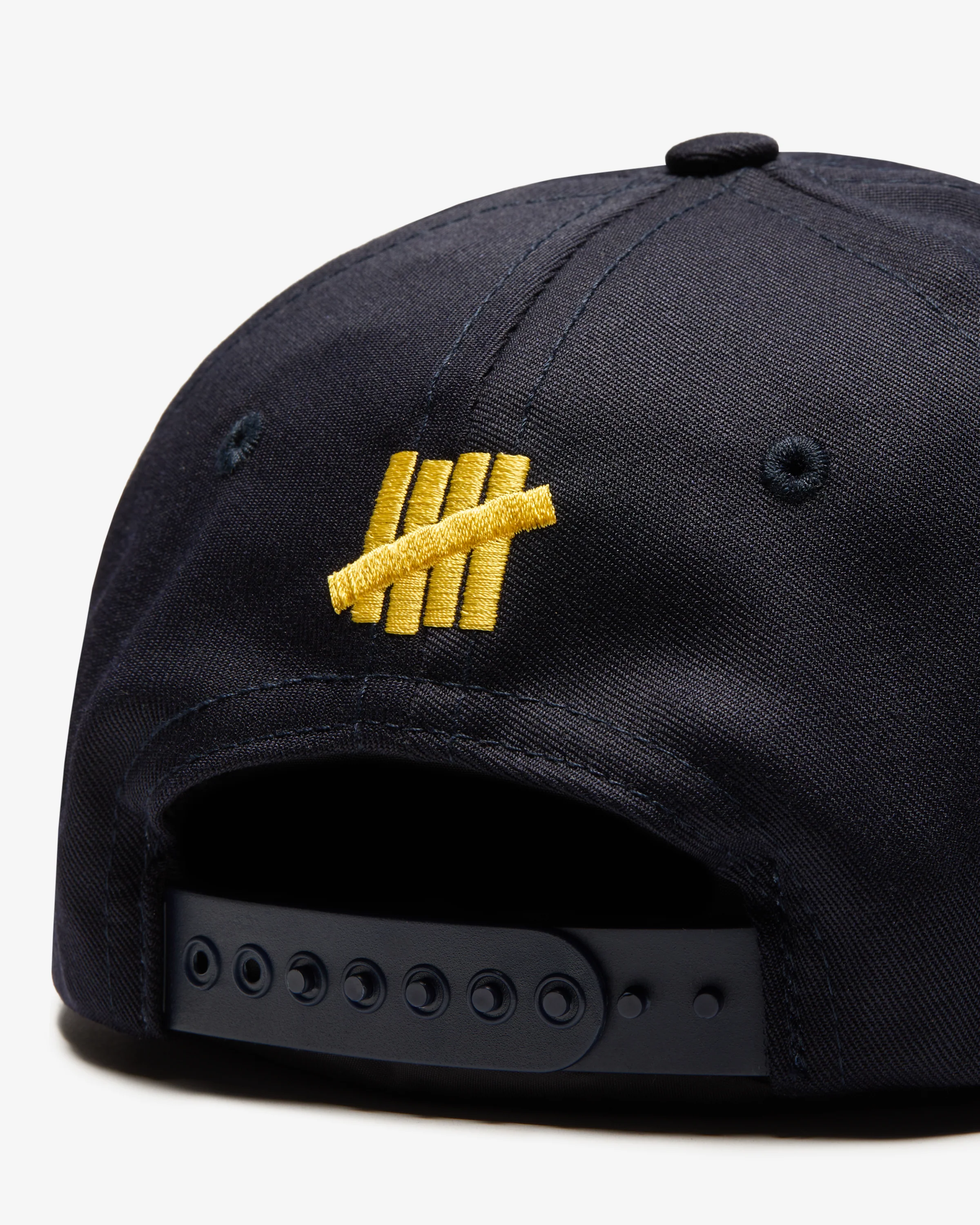UACTP X GARDAR EIDE EINARSSON STENCIL SNAPBACK - Image 8
