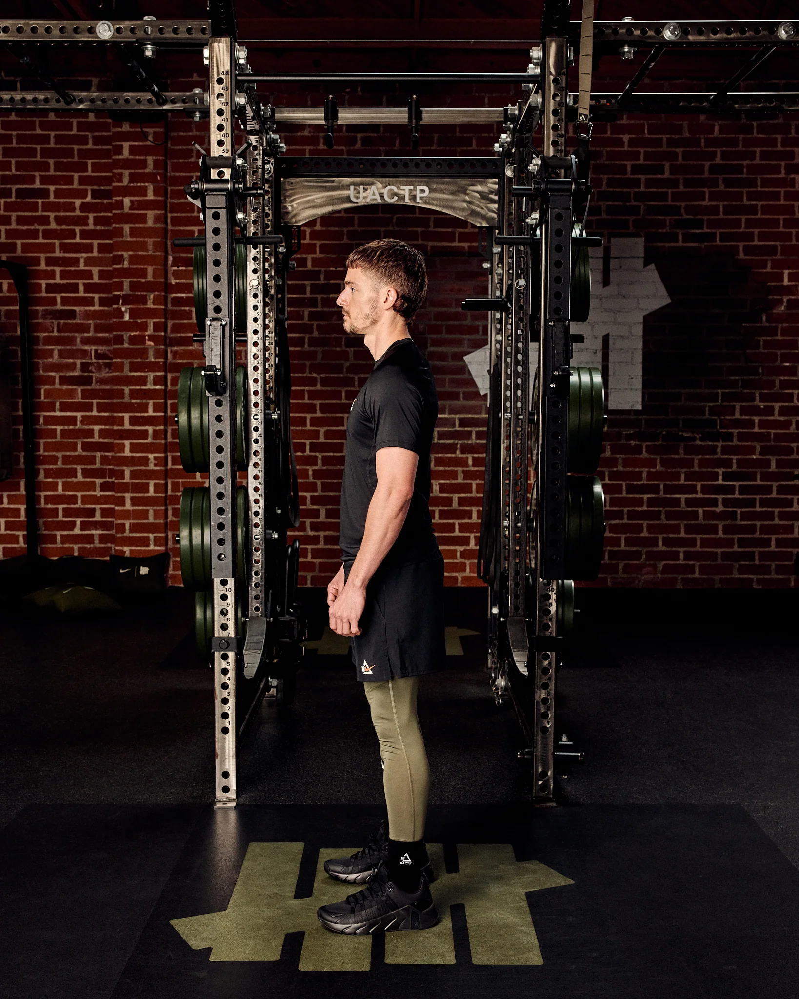 UACTP X NIKE NRG DF 3QT TIGHT - MEDIUM OLIVE - Image 6