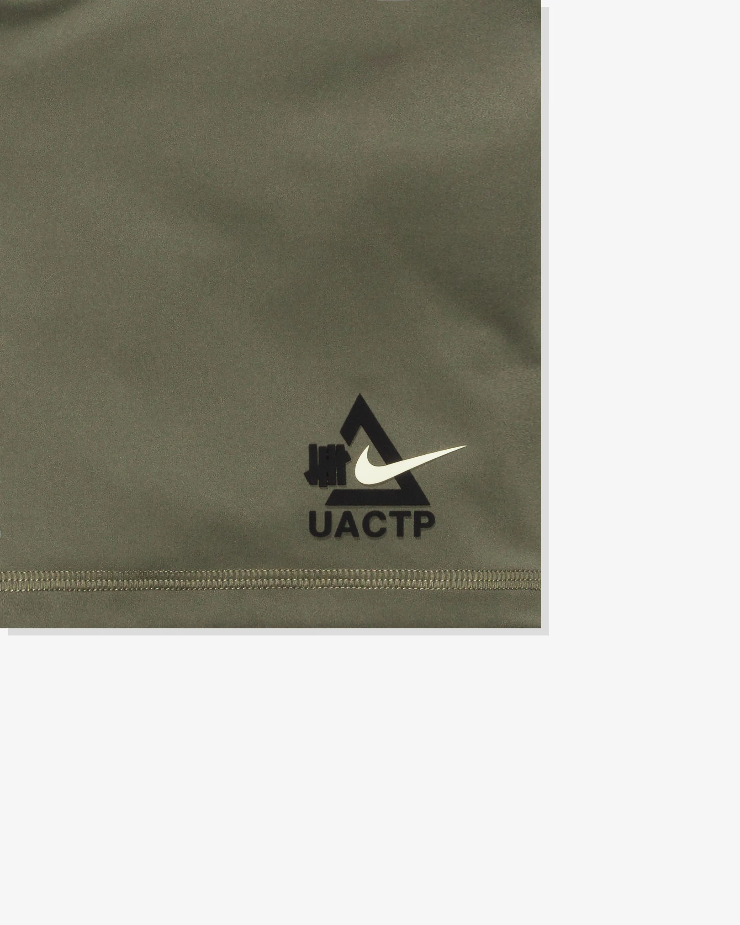 UACTP X NIKE WMNS NRG 365 3IN SHORT - MEDIUM OLIVE - Image 3