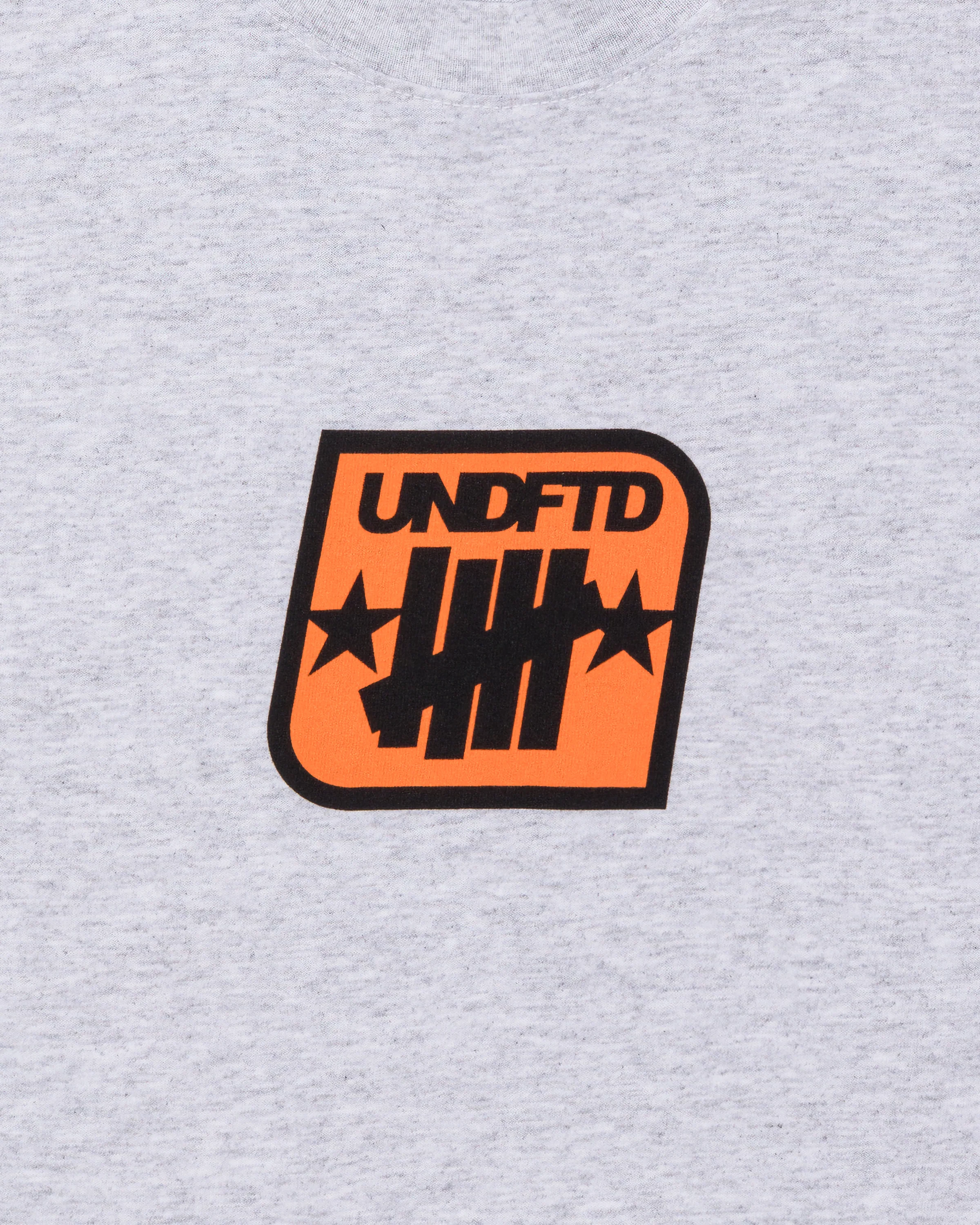 UNDEFEATED BADGE S/S TEE - Image 5