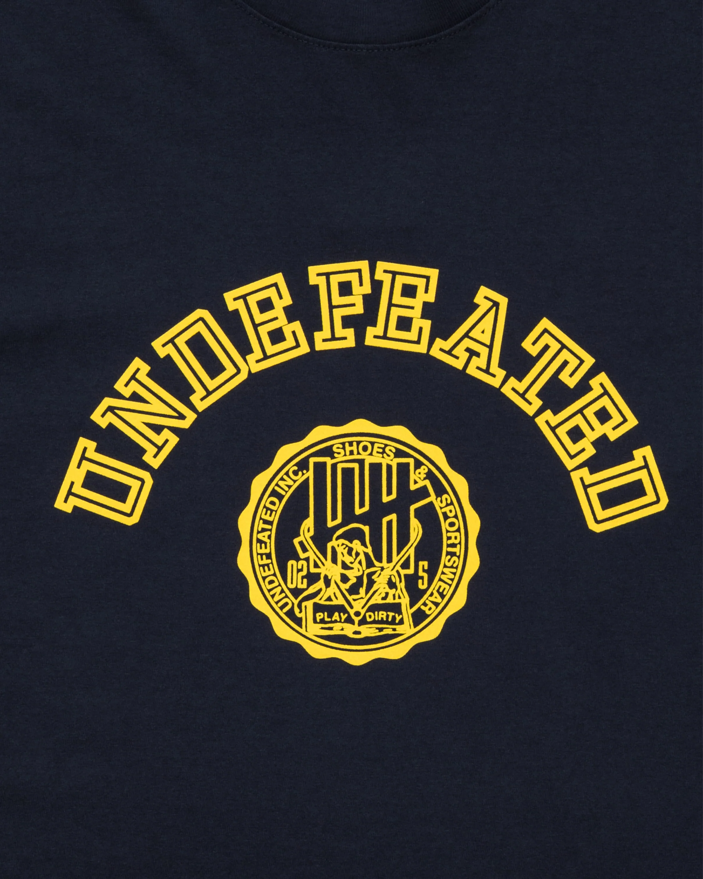 UNDEFEATED CREST S/S TEE - Image 12