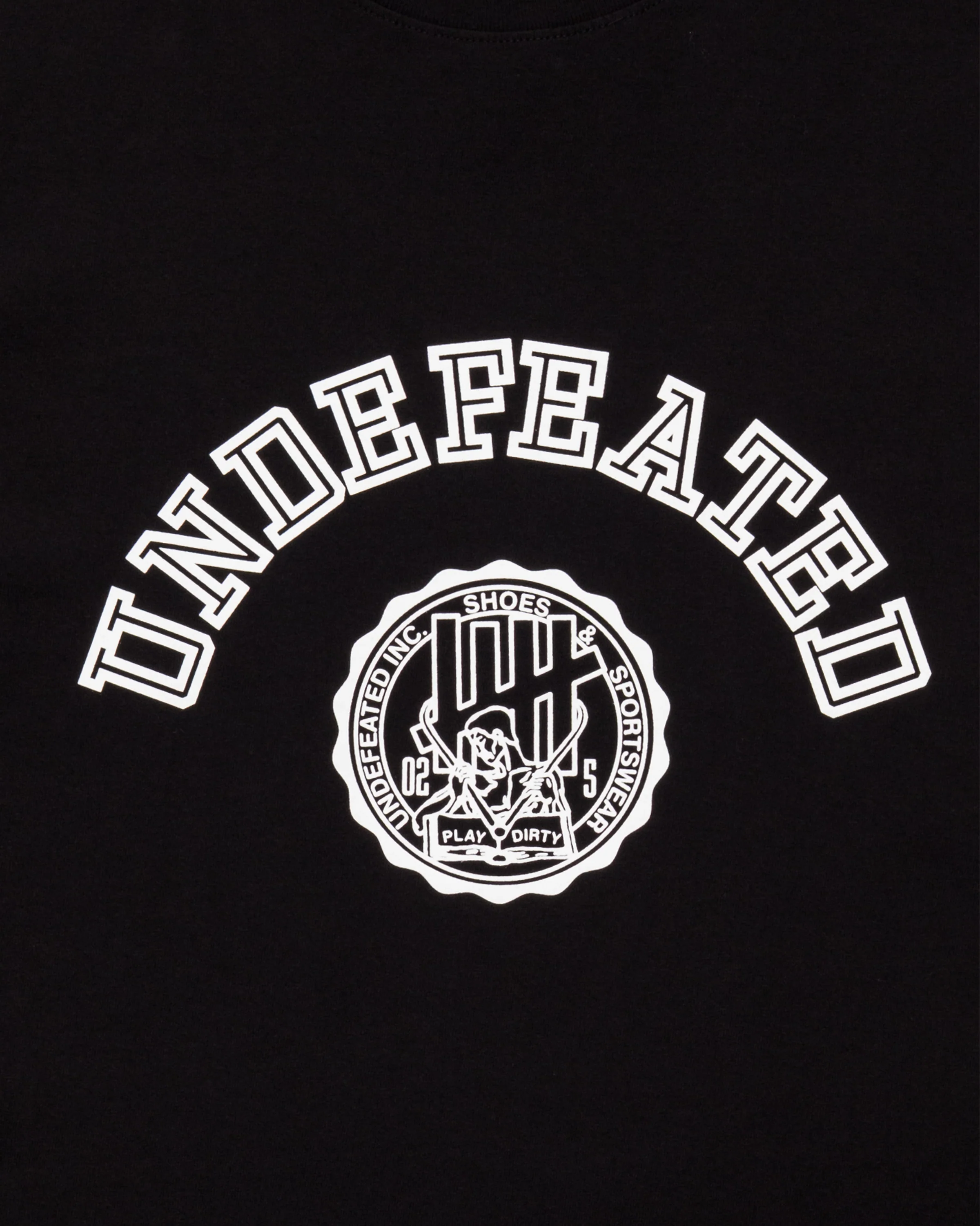UNDEFEATED CREST S/S TEE - Image 3