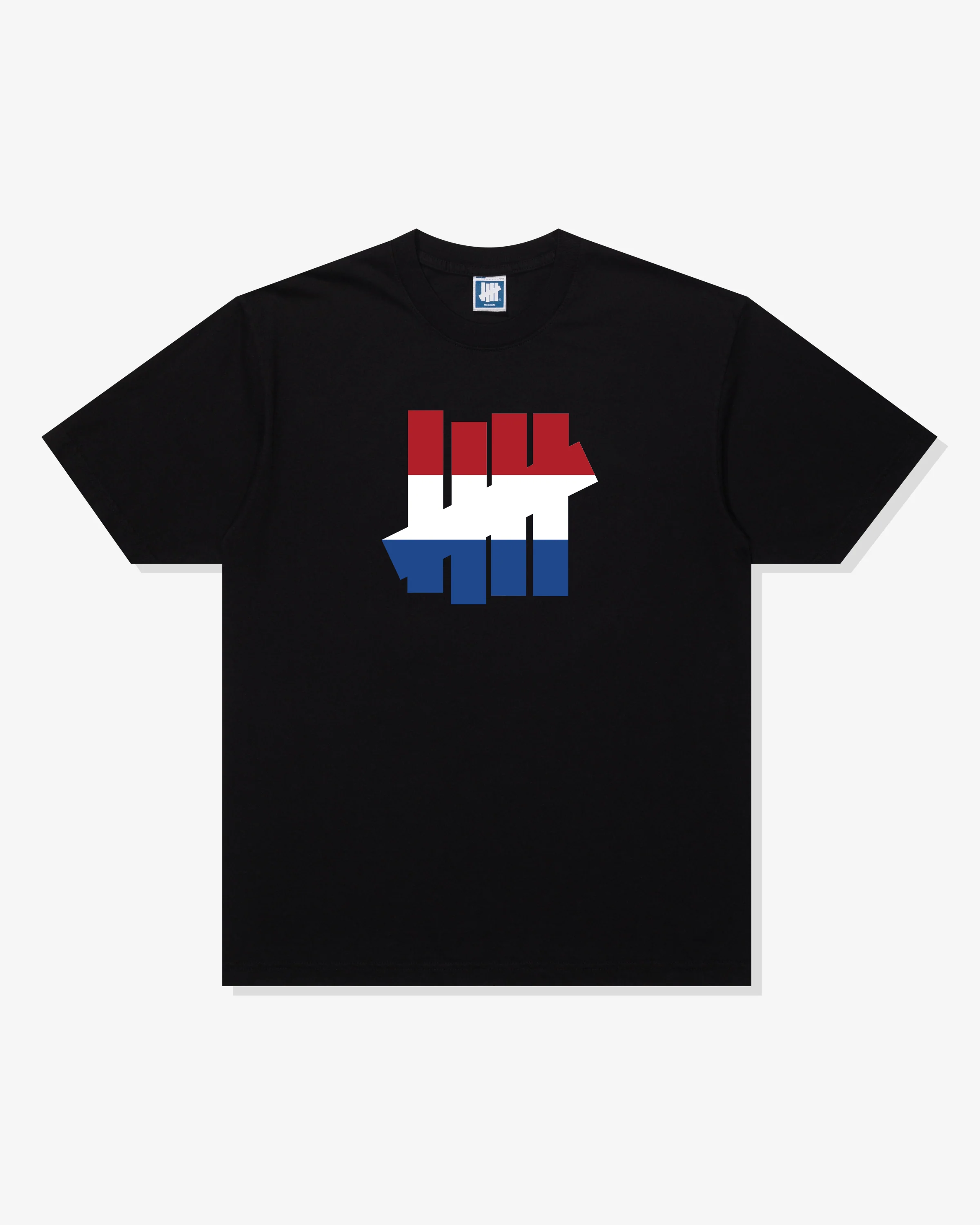 UNDEFEATED ICON FLAG S/S TEE - NETHERLANDS