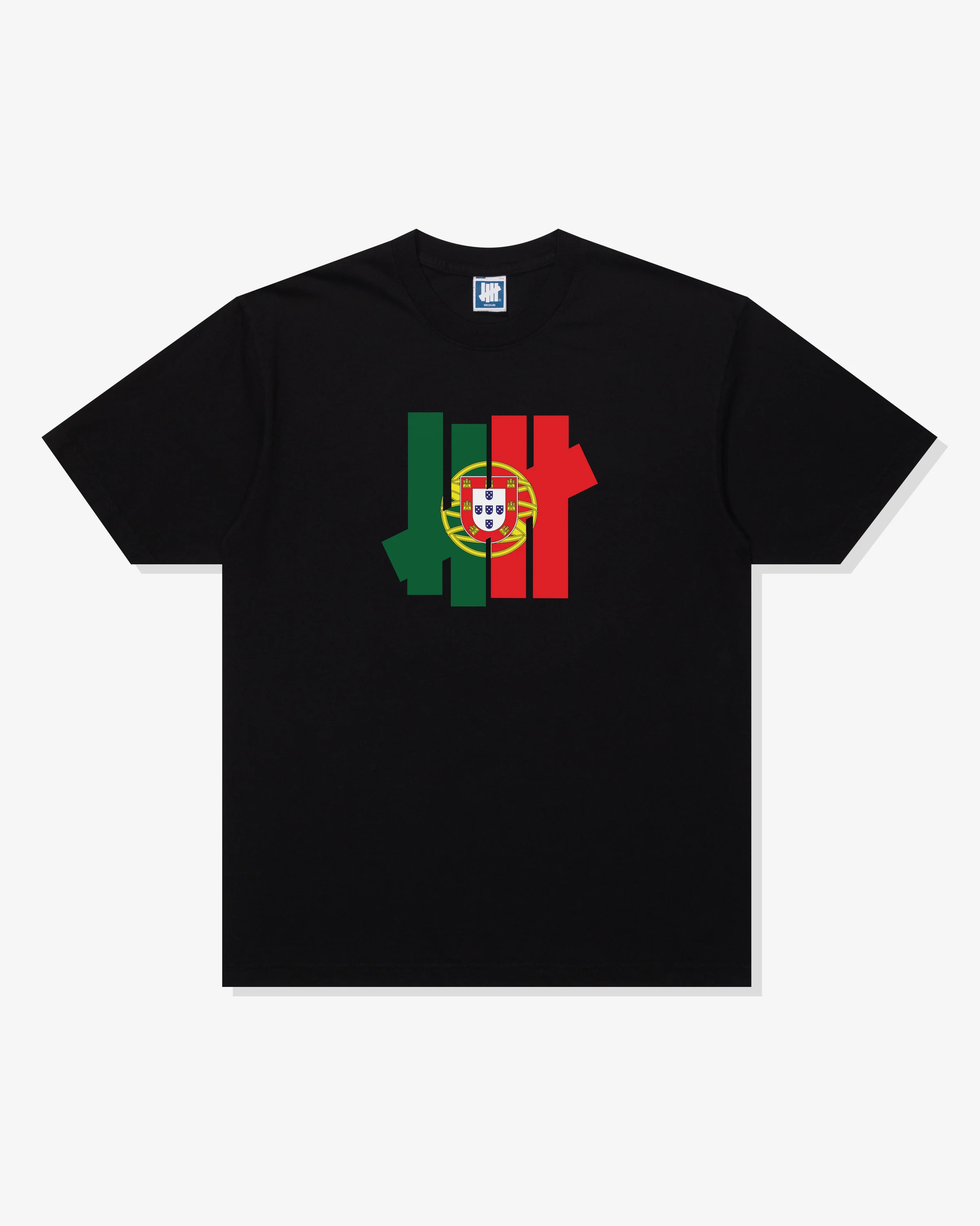 UNDEFEATED ICON FLAG S/S TEE - PORTUGAL