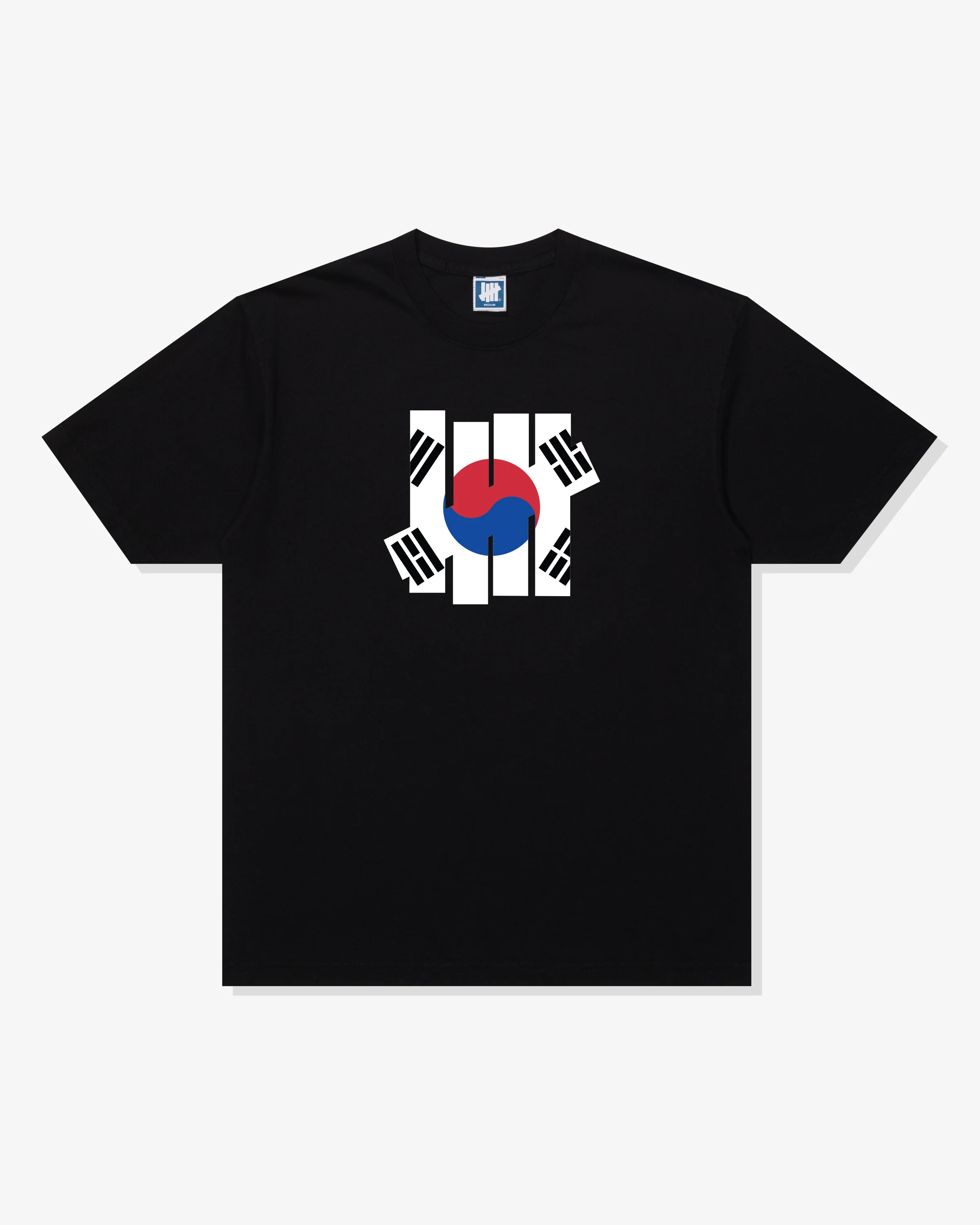 UNDEFEATED ICON FLAG S/S TEE - SOUTH KOREA
