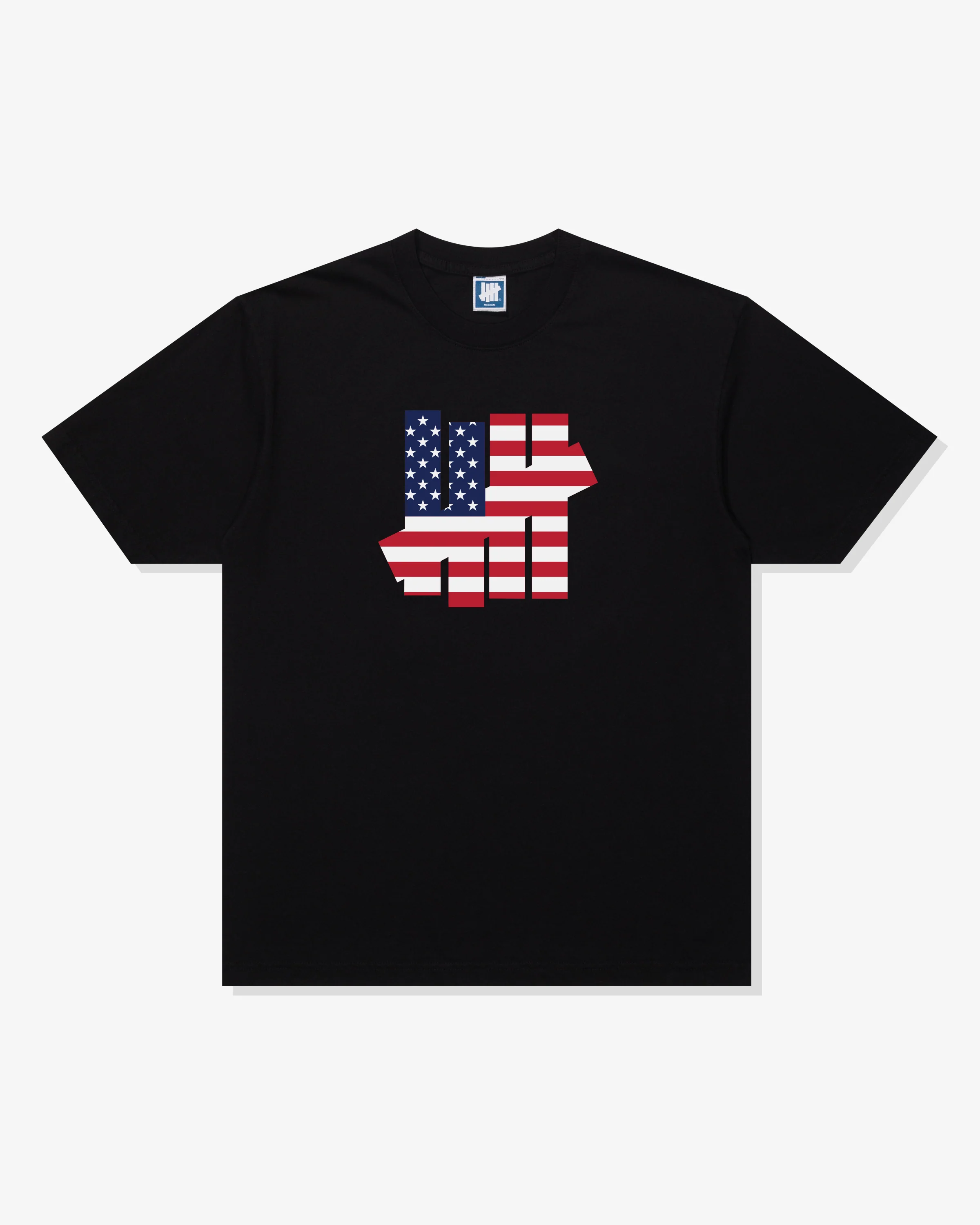UNDEFEATED ICON FLAG S/S TEE - USA