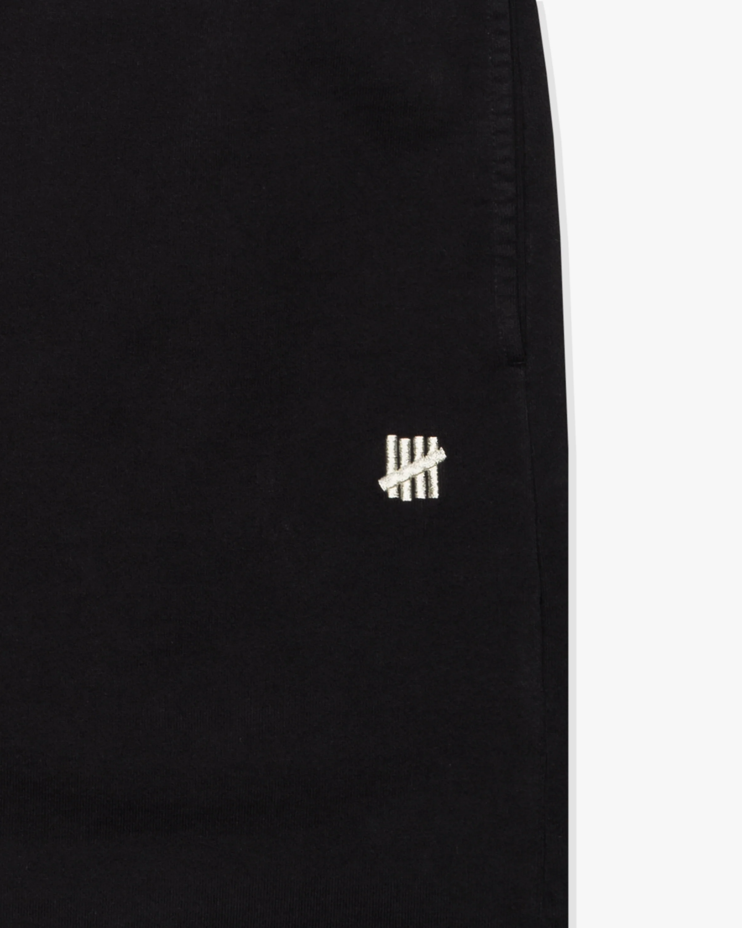 UNDEFEATED ICON SWEATSHORT - Image 5