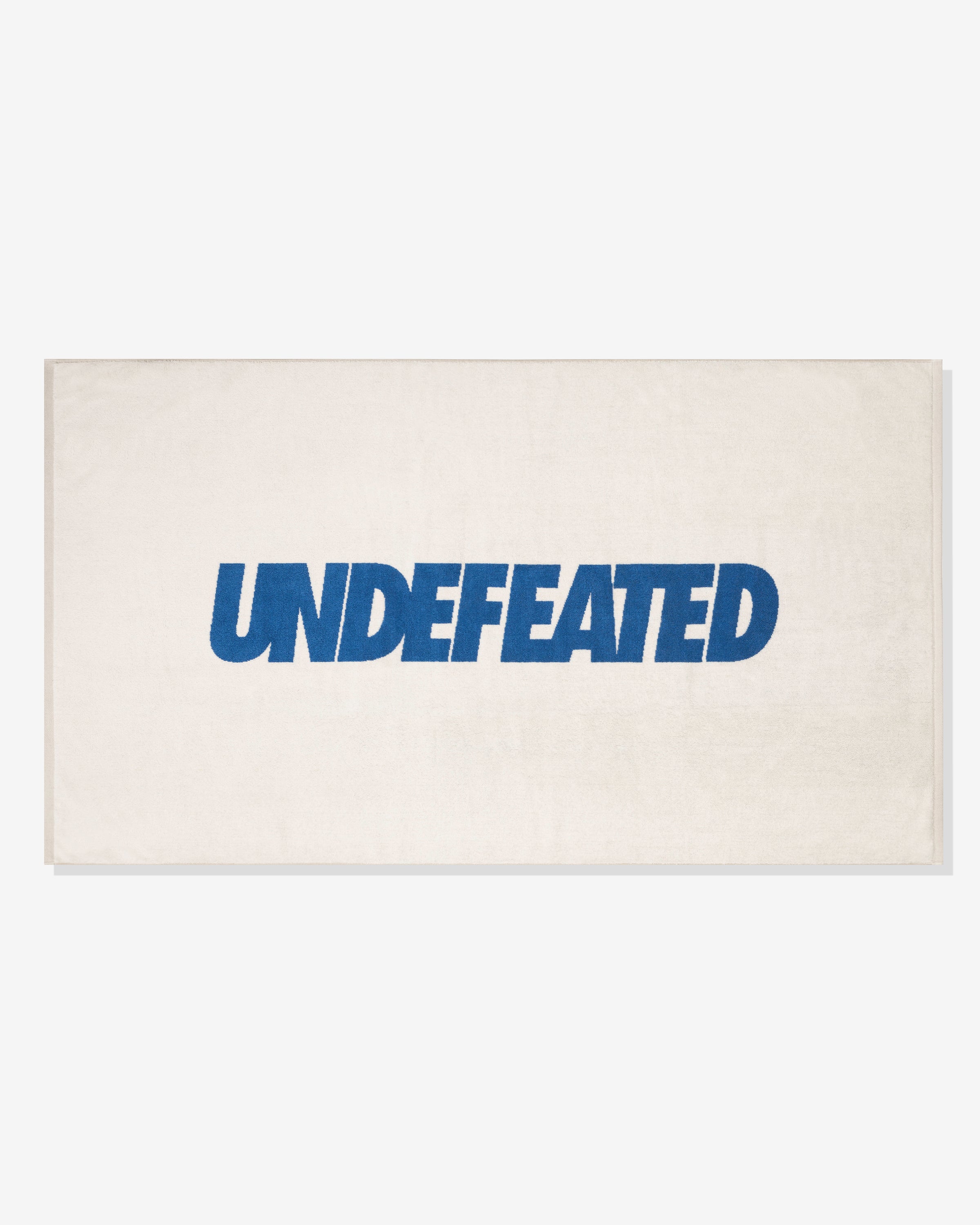 UNDEFEATED LOGO BEACH TOWEL