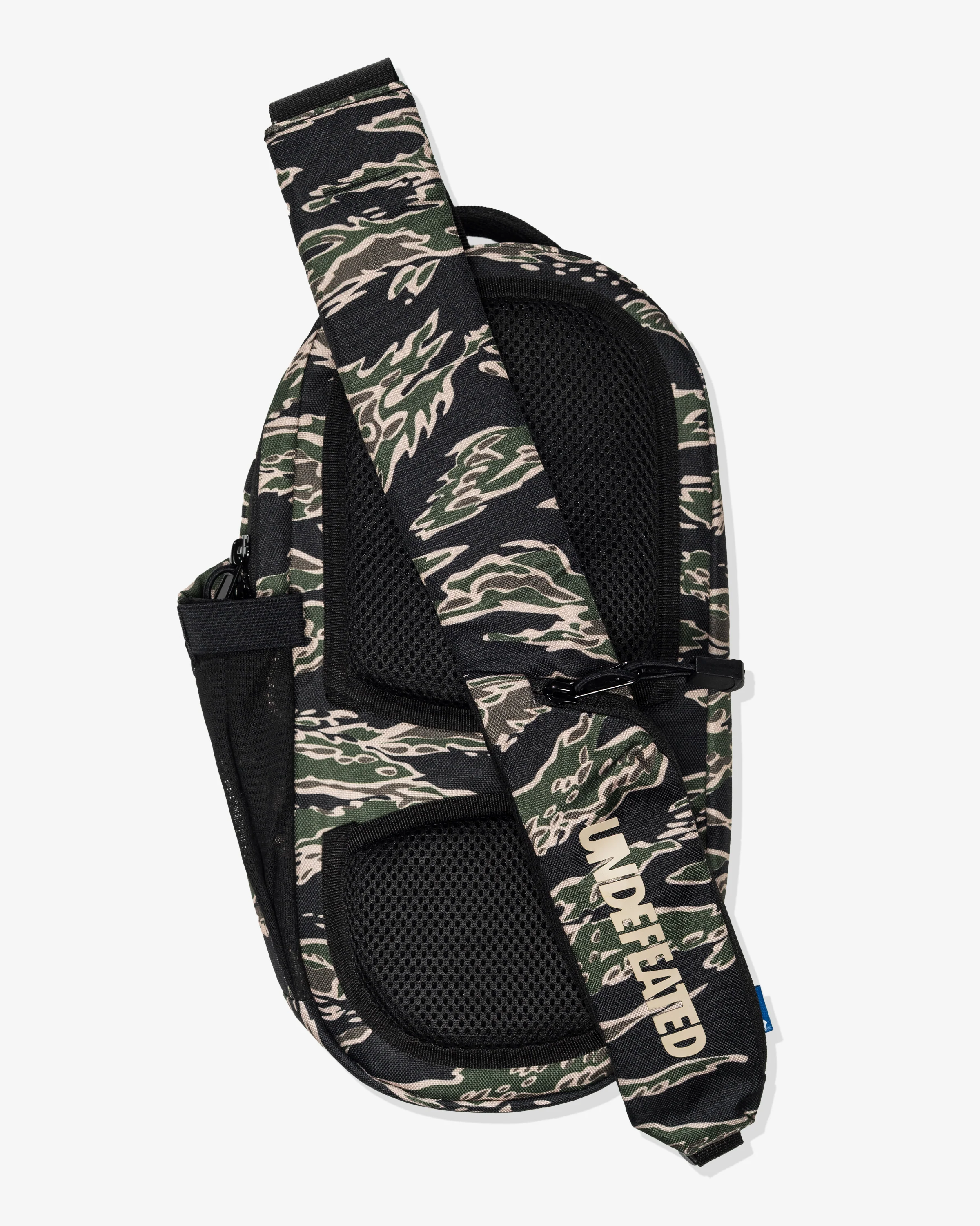 UNDEFEATED MINI CROSSBODY BAG - Image 8