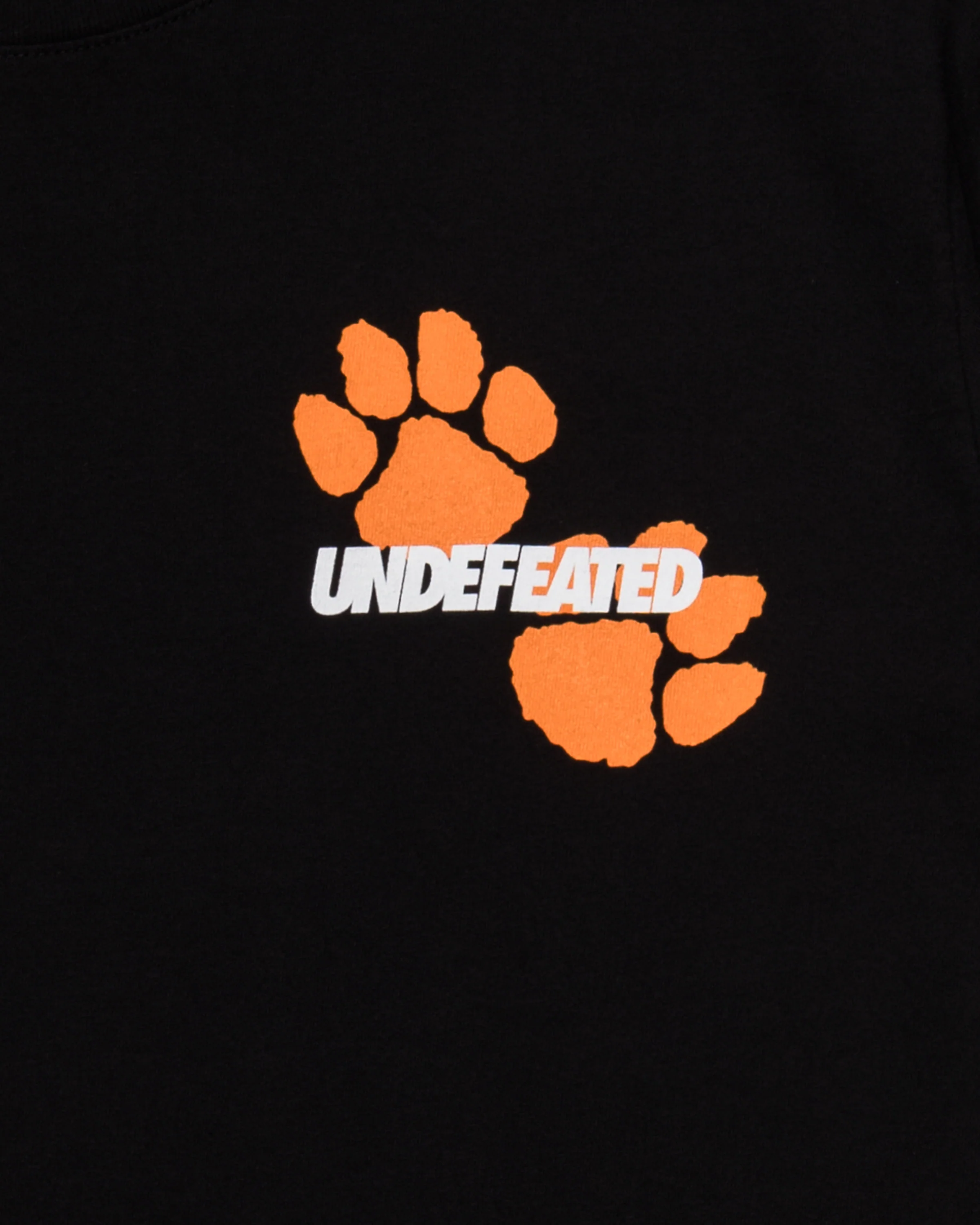 UNDEFEATED PLAY DIRTY S/S TEE - Image 3
