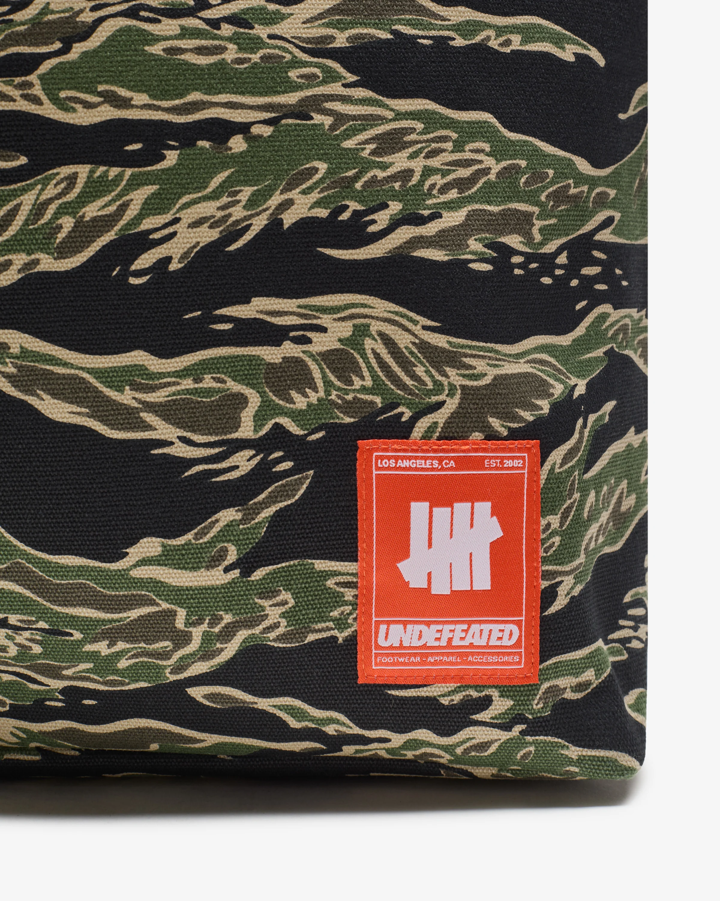 UNDEFEATED TIGER CAMO TOTE BAG - CAMO - Image 6