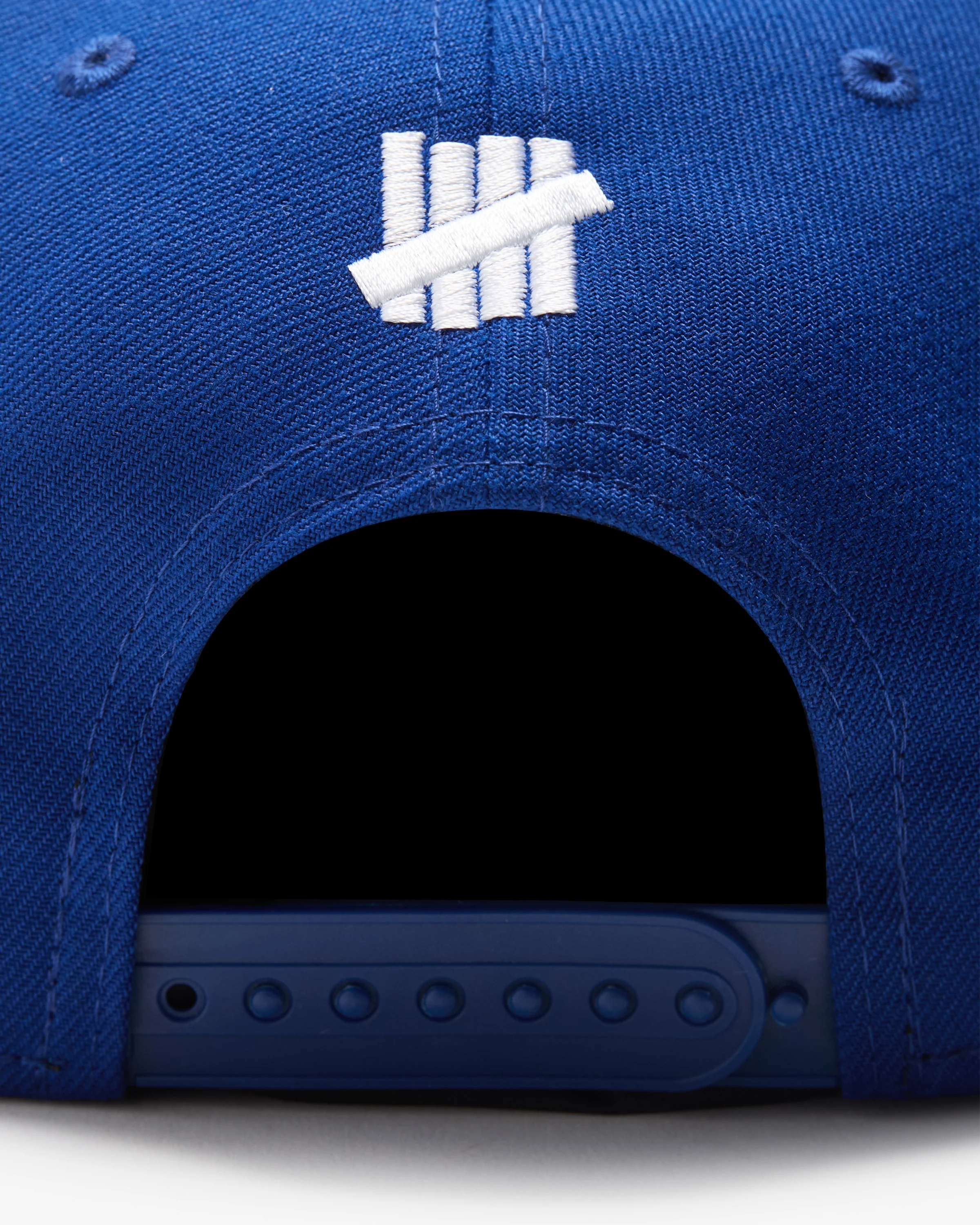 UNDEFEATED X BCFC NE OLD ENGLISH SNAPBACK - Image 8