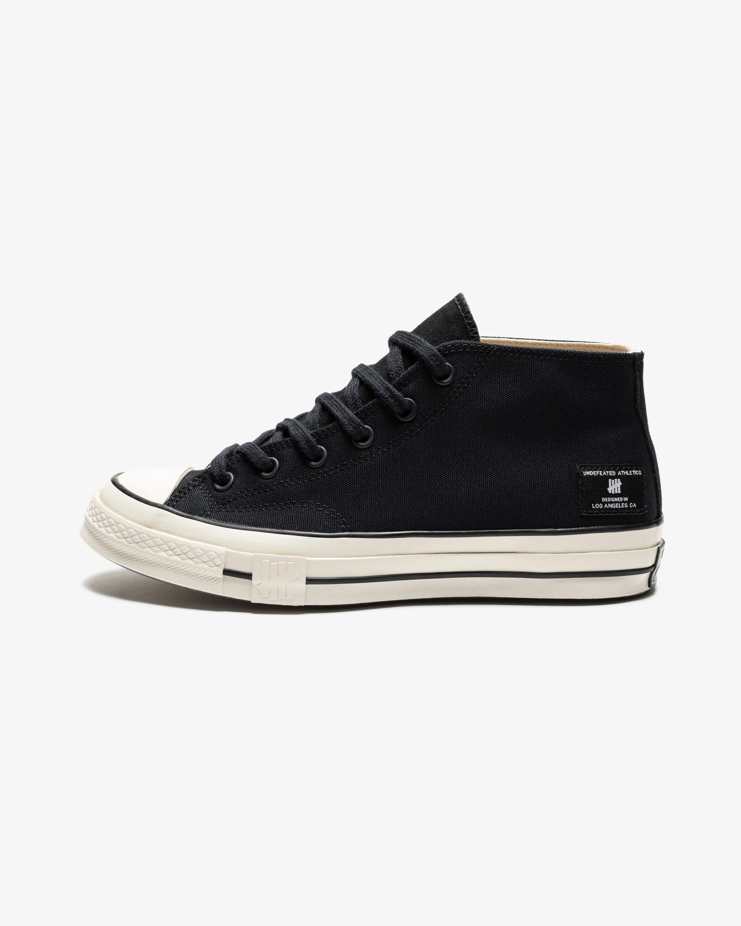 UNDEFEATED X CONVERSE CHUCK 70 MID- BLACK/ NATURALIVORY - Image 2