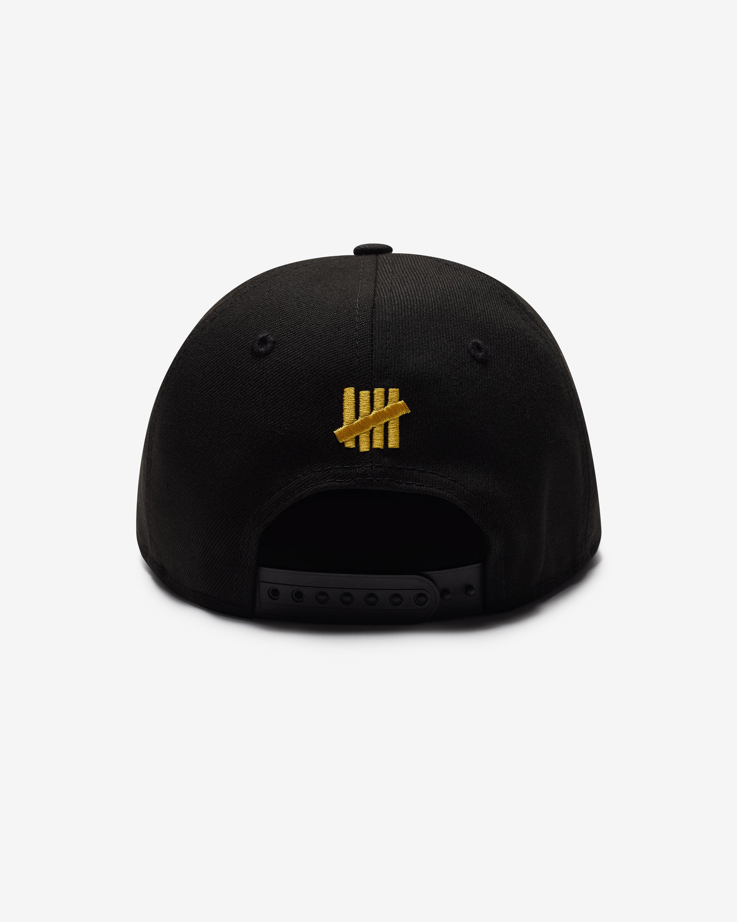 UNDEFEATED X NE BIG U SNAPBACK - Image 4
