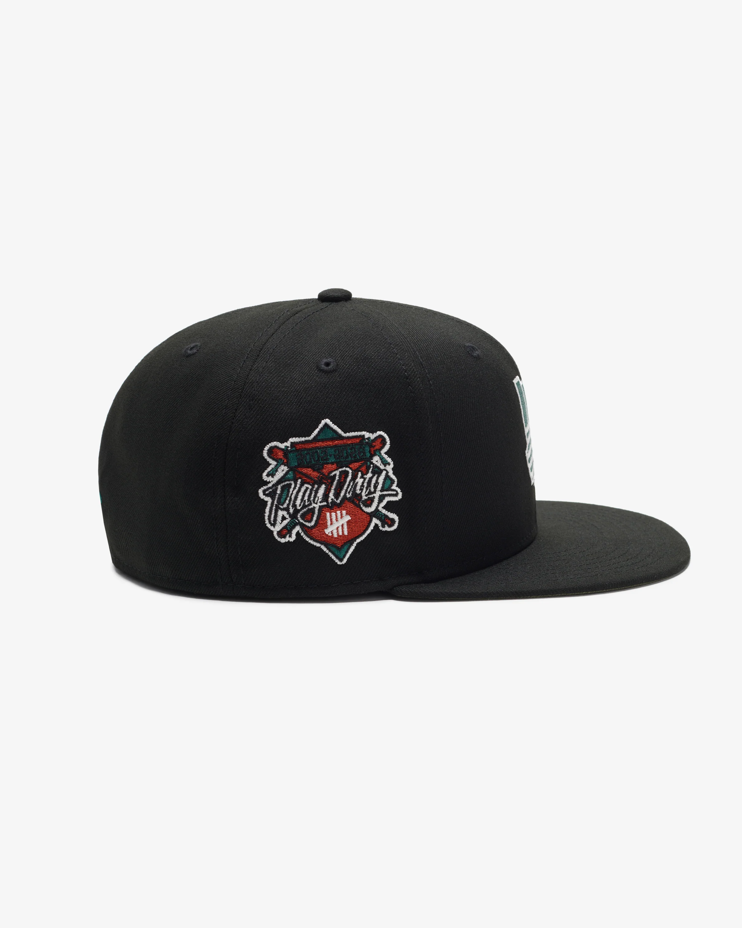 UNDEFEATED X NE ICON CREST FITTED - Image 10