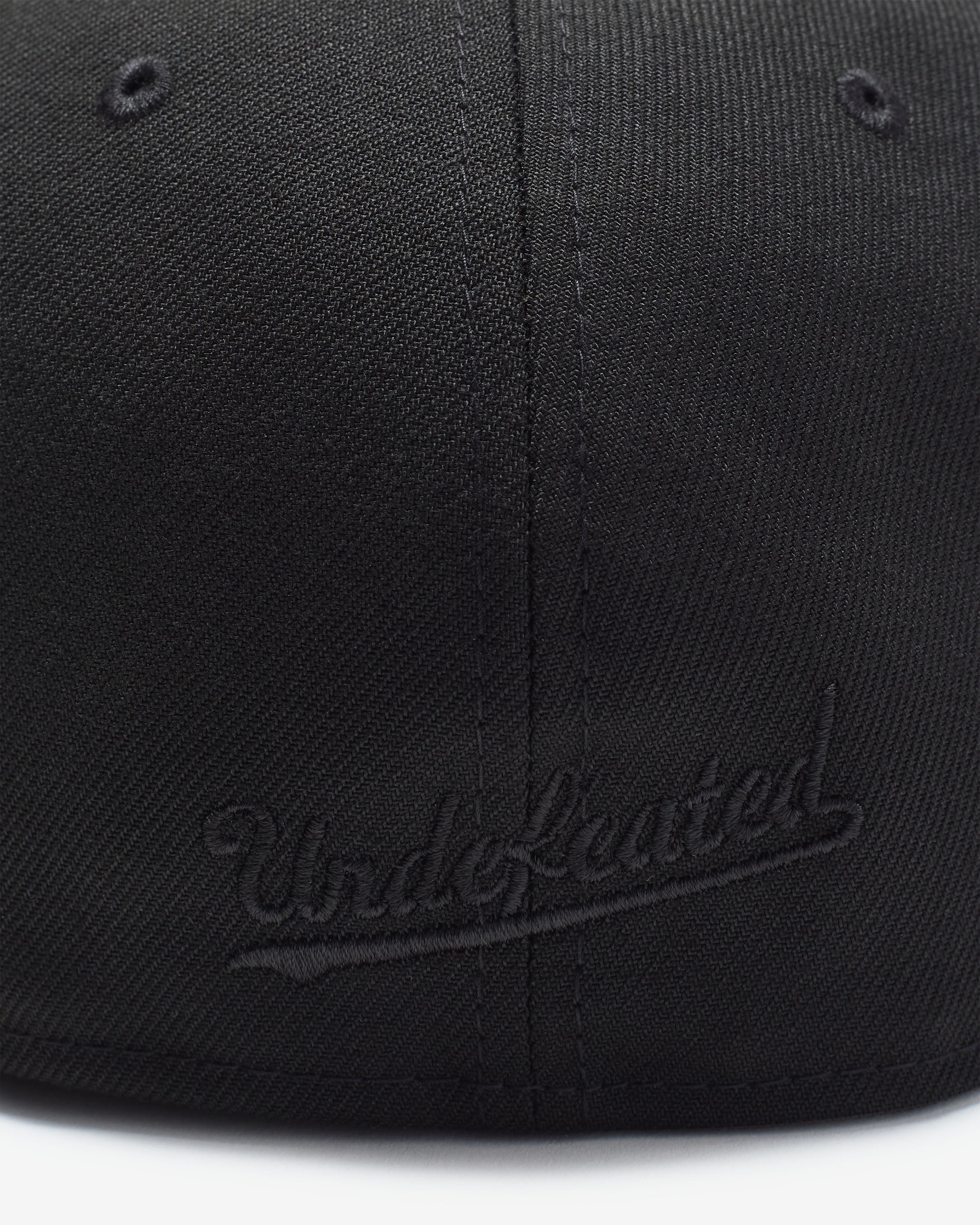 UNDEFEATED X NE MONOCHROME ICON FITTED - Image 6